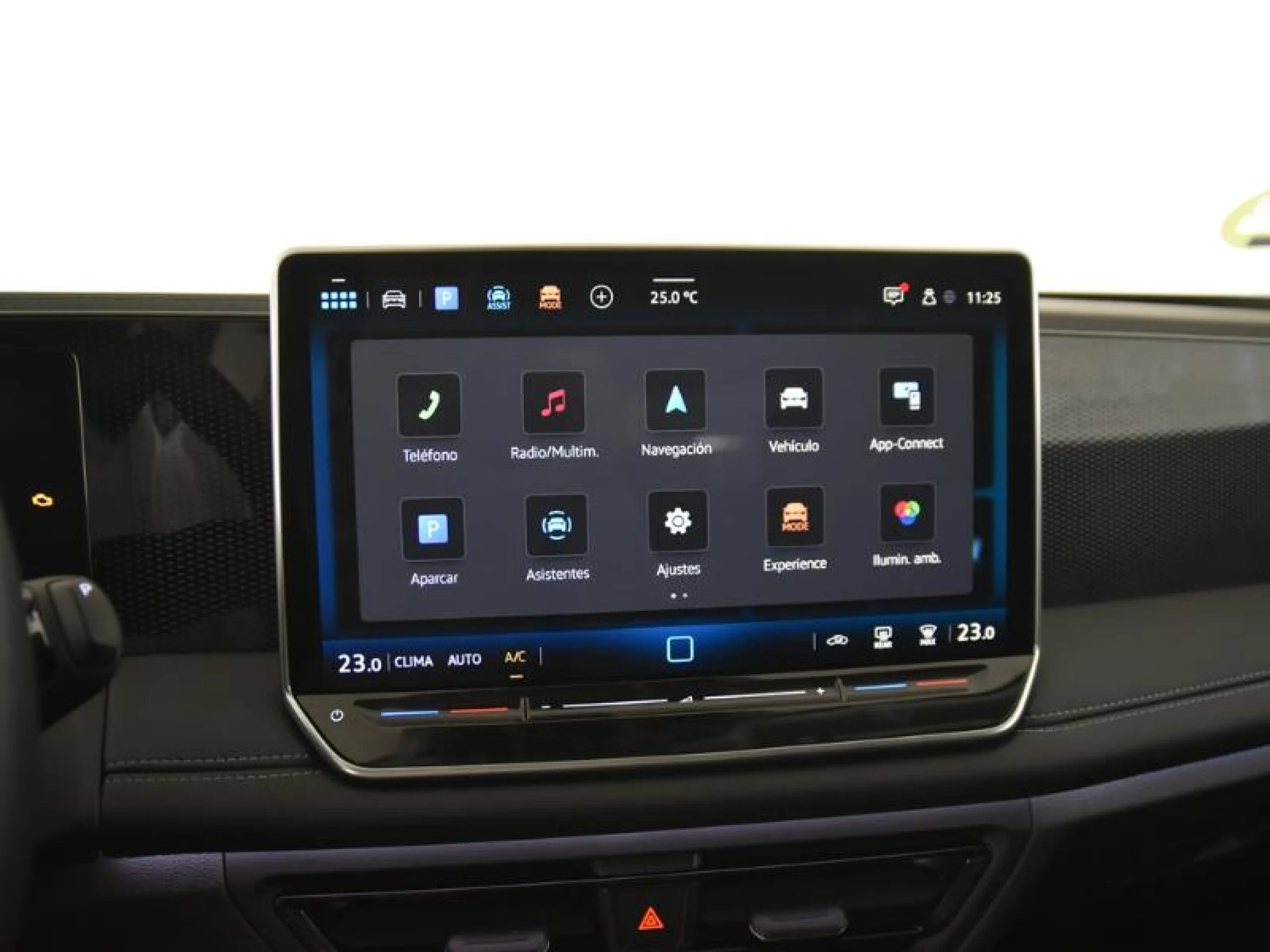 VOLKSWAGEN TIGUAN ··MÁS·· 2.0 TDI 110KW (150CV) DSG - Foto 13