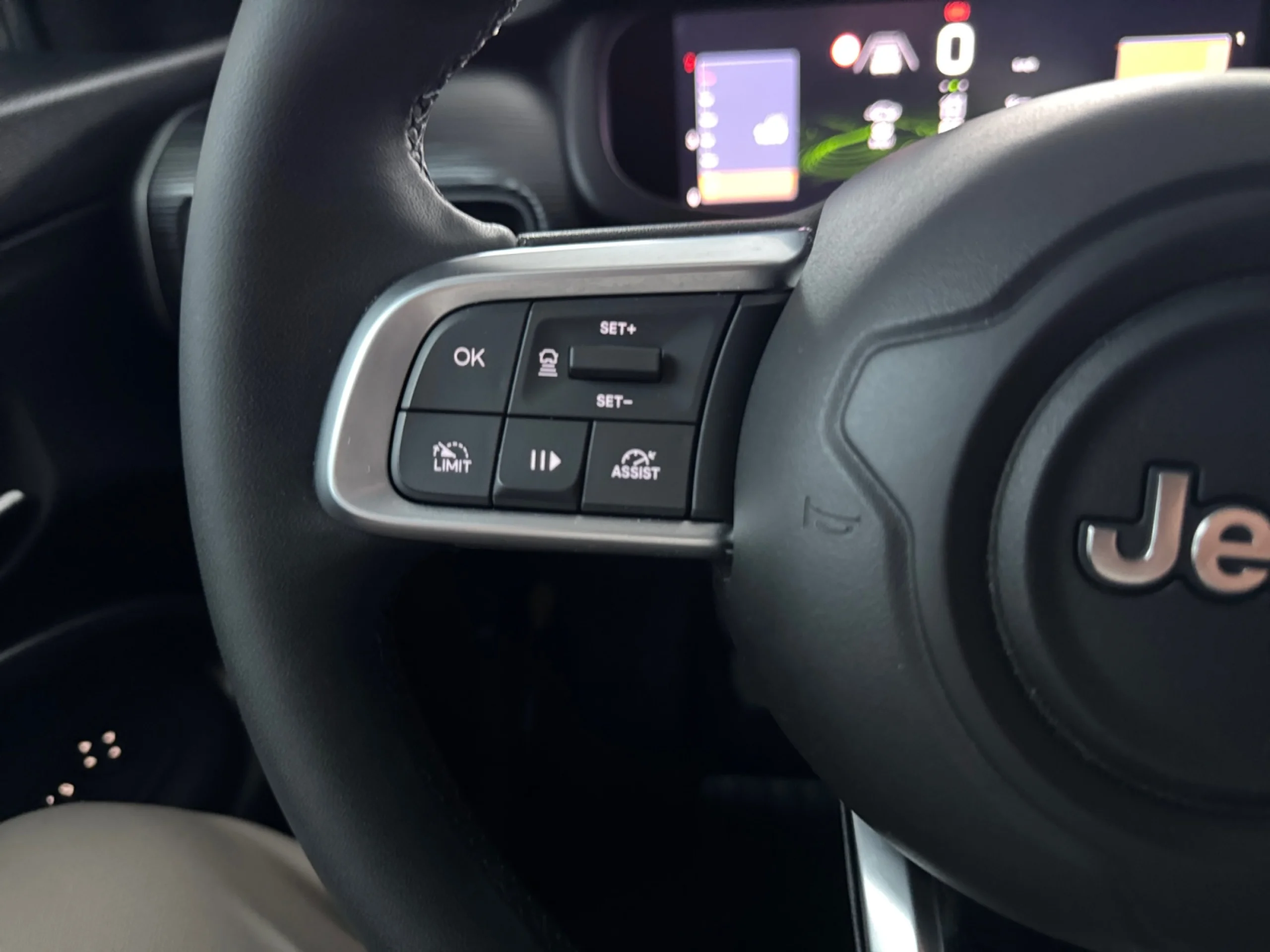 JEEP AVENGER 1.2 G 74KW (100CV) ALTITUDE - Foto 14