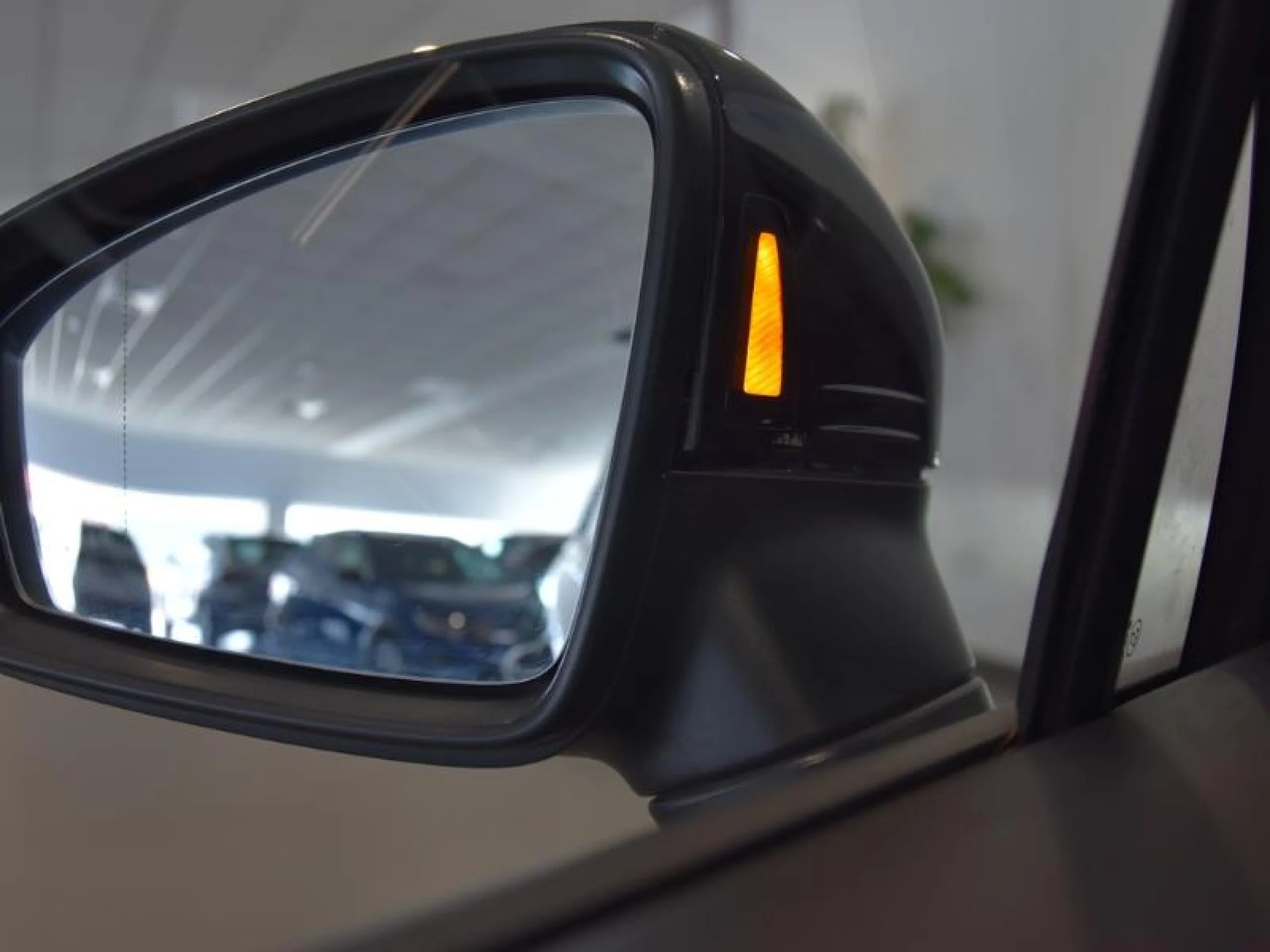 VOLKSWAGEN TIGUAN URBAN SPORT 2.0 TDI 110KW (150CV) - Foto 19