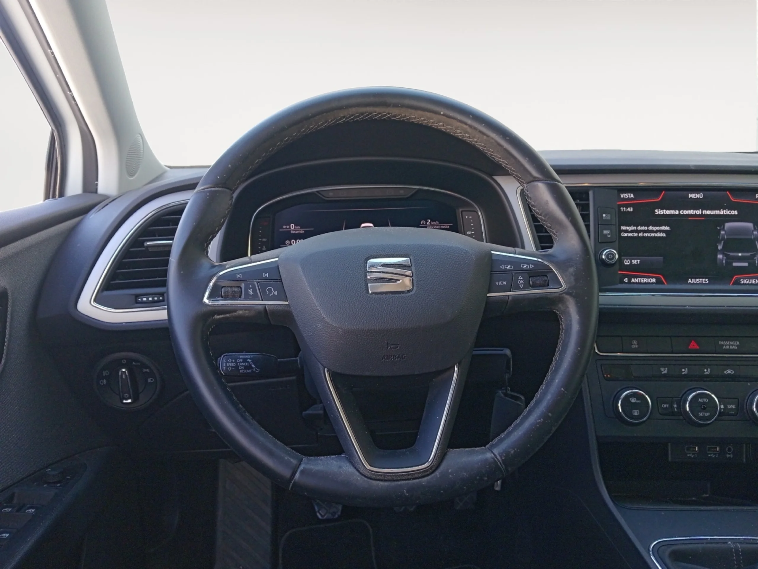 SEAT LEON 1.5 TSI 96KW S&S STYLE VISIO ED NAV - Foto 11