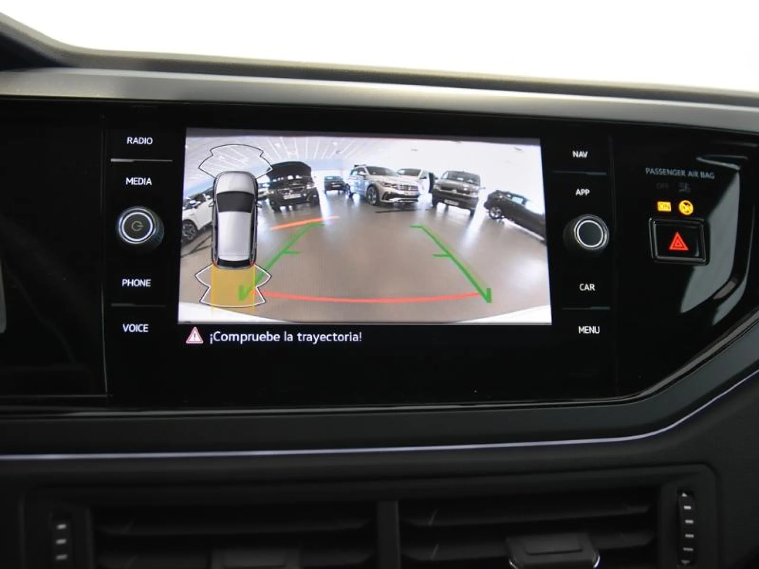 VOLKSWAGEN POLO POLO R LINE 1.0 TSI 85 KW (115 CV)  AUTOMÁTICO DSG 7 VEL. - Foto 12