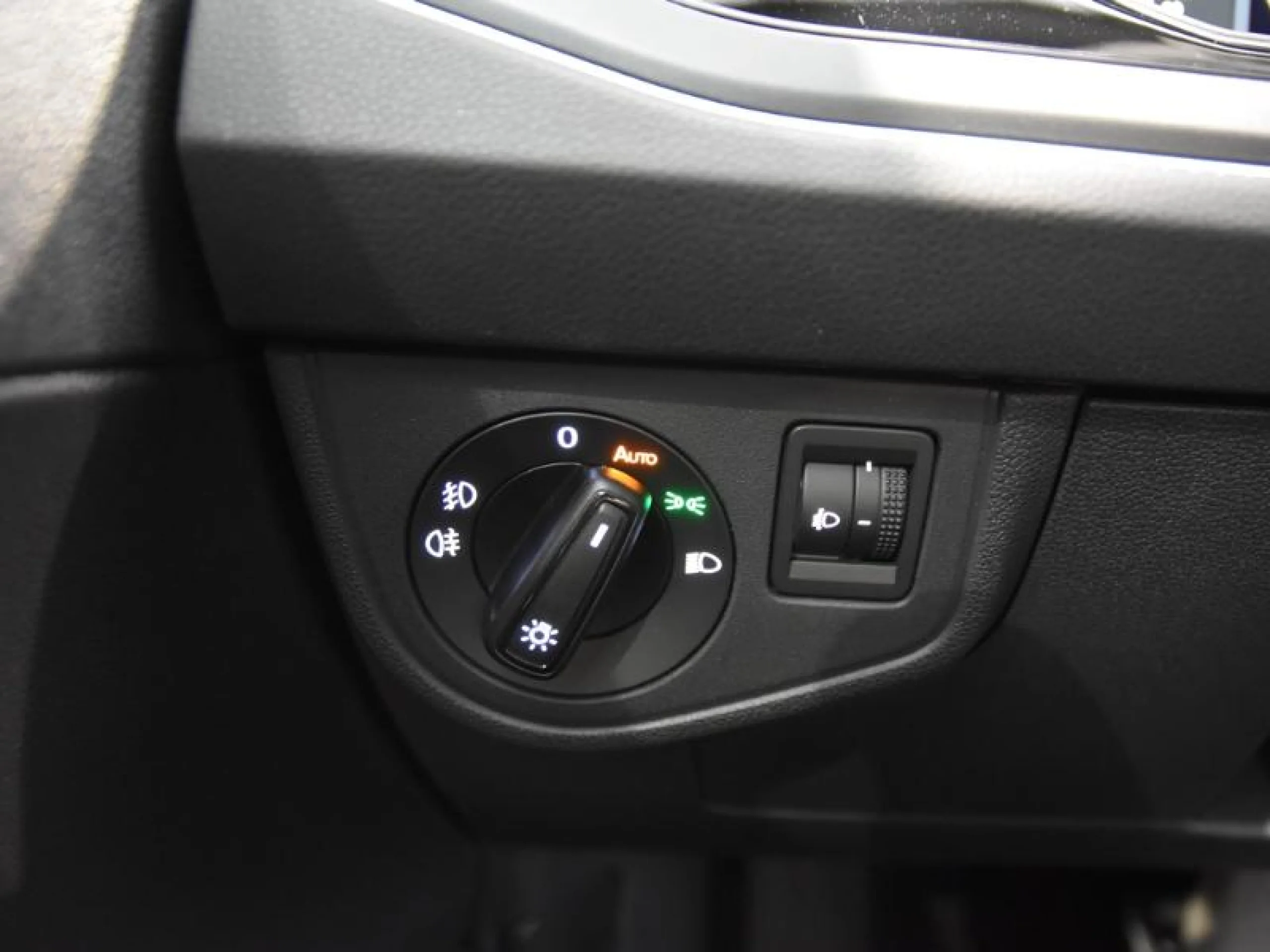 VOLKSWAGEN POLO POLO R LINE 1.0 TSI 85 KW (115 CV)  AUTOMÁTICO DSG 7 VEL. - Foto 15