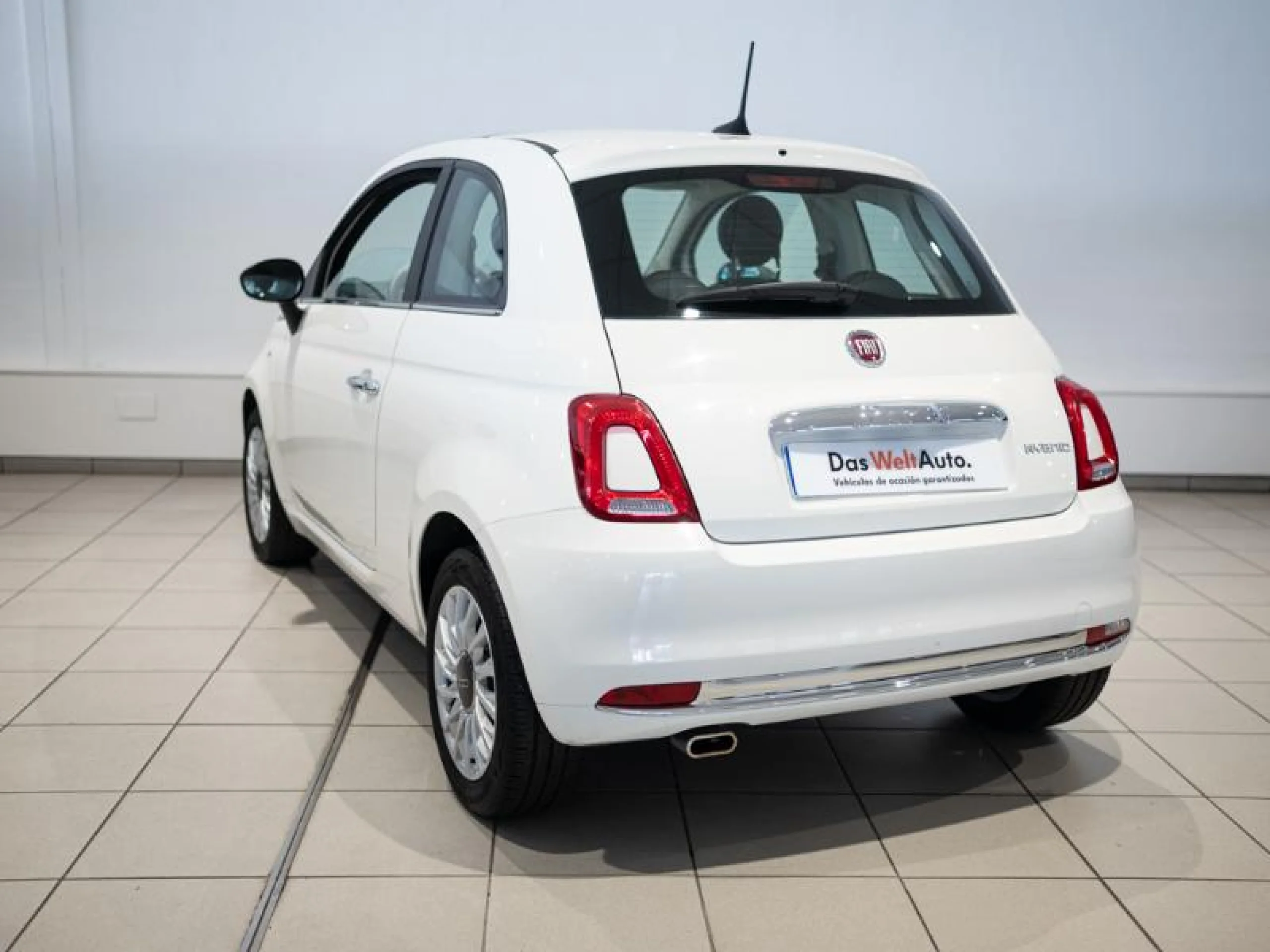 FIAT 500 DOLCEVITA 1.0 HYBRID 52KW (70 CV) - Foto 2