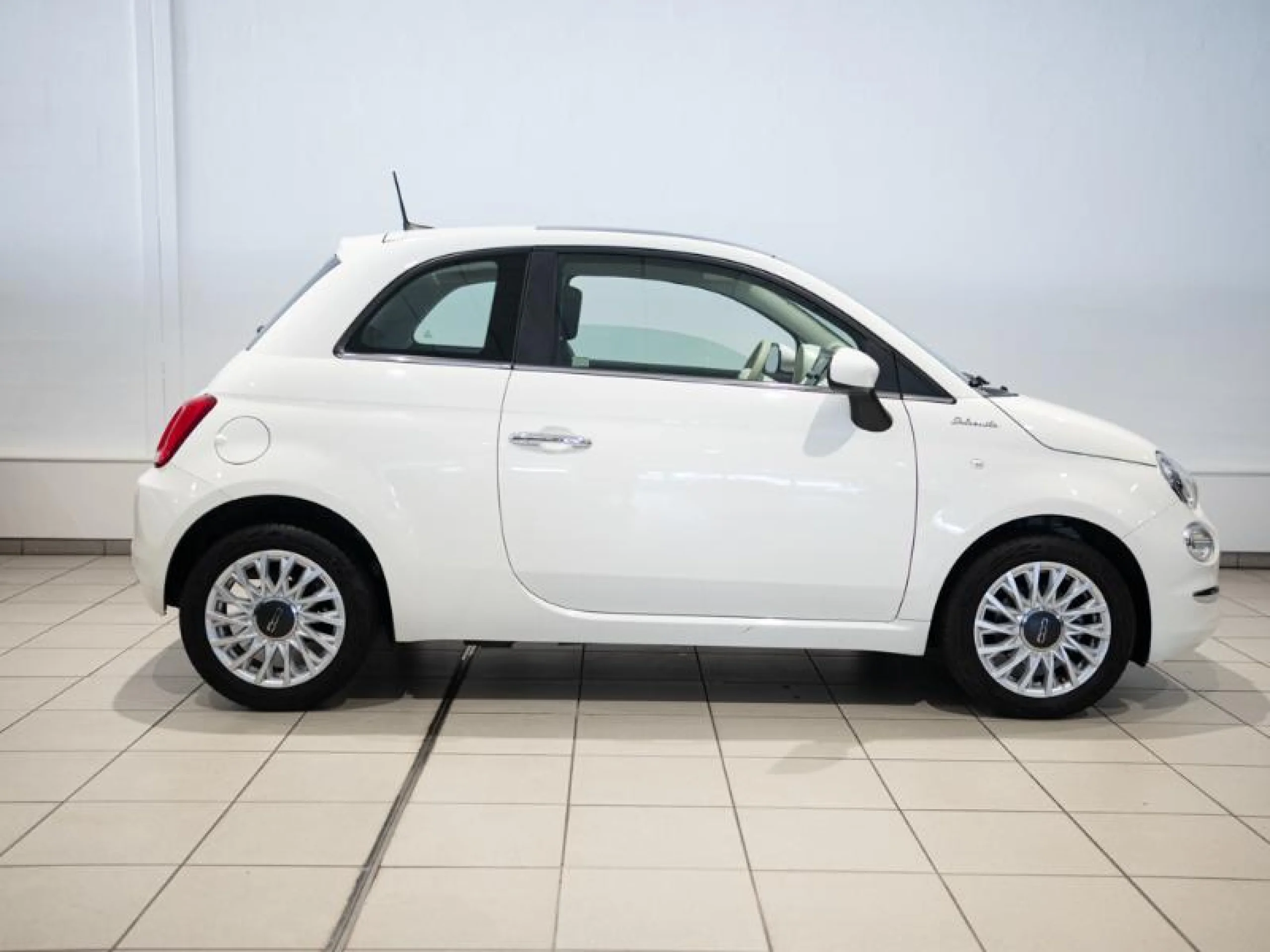FIAT 500 DOLCEVITA 1.0 HYBRID 52KW (70 CV) - Foto 3