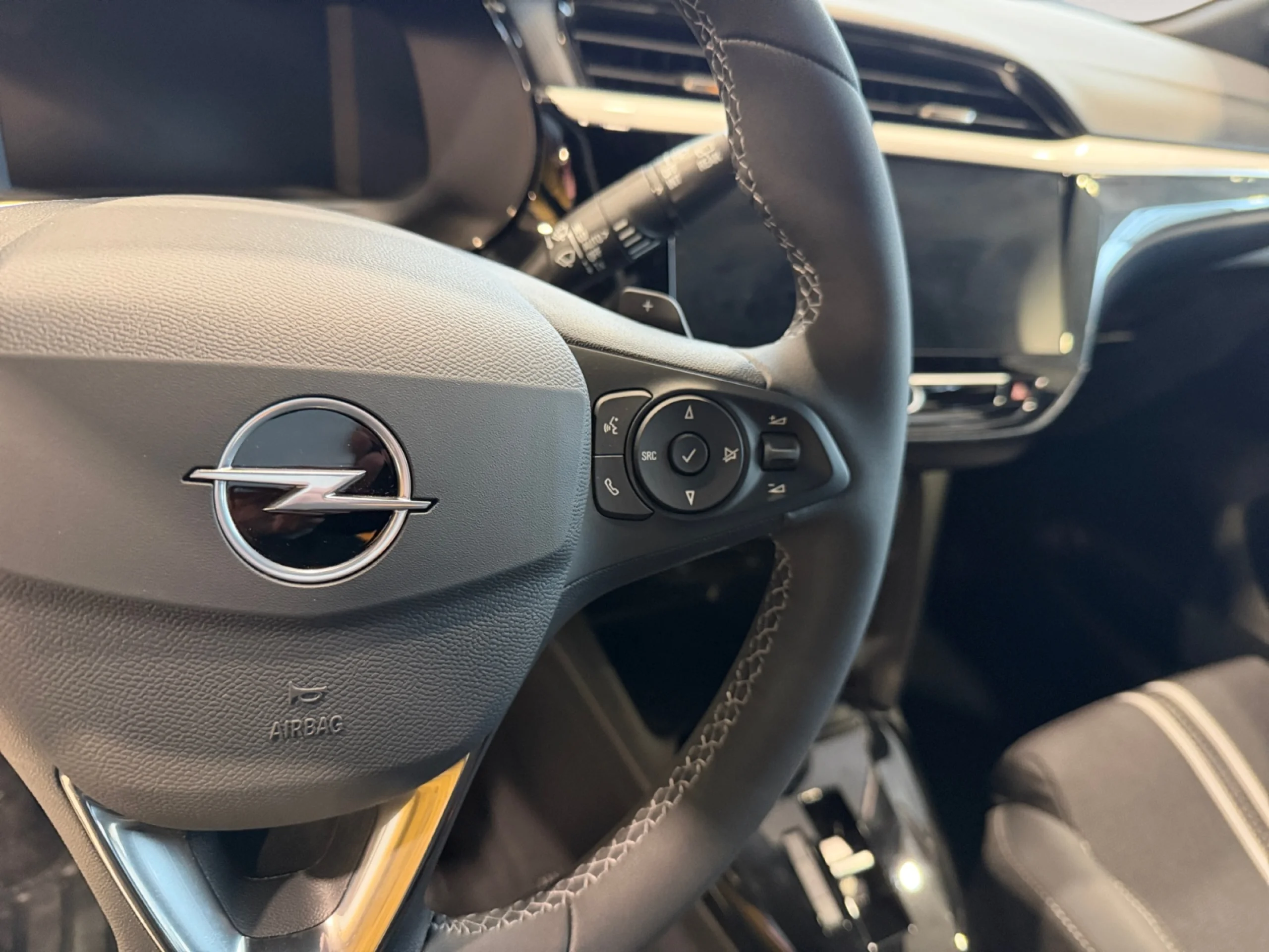 OPEL CORSA 1.2T XHLHYBRID 81KW GS EDCT - Foto 10