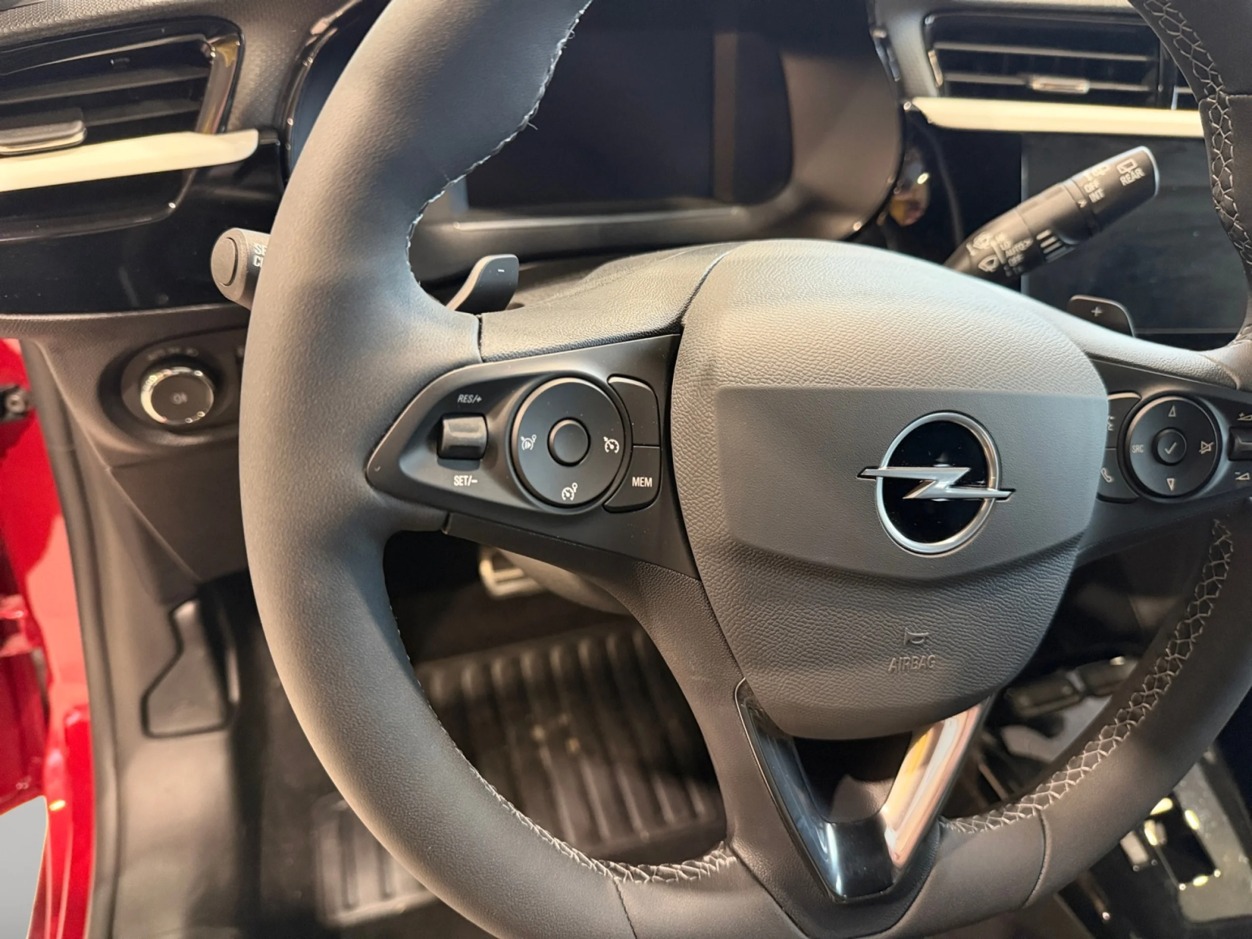 OPEL CORSA 1.2T XHLHYBRID 81KW GS EDCT - Foto 11