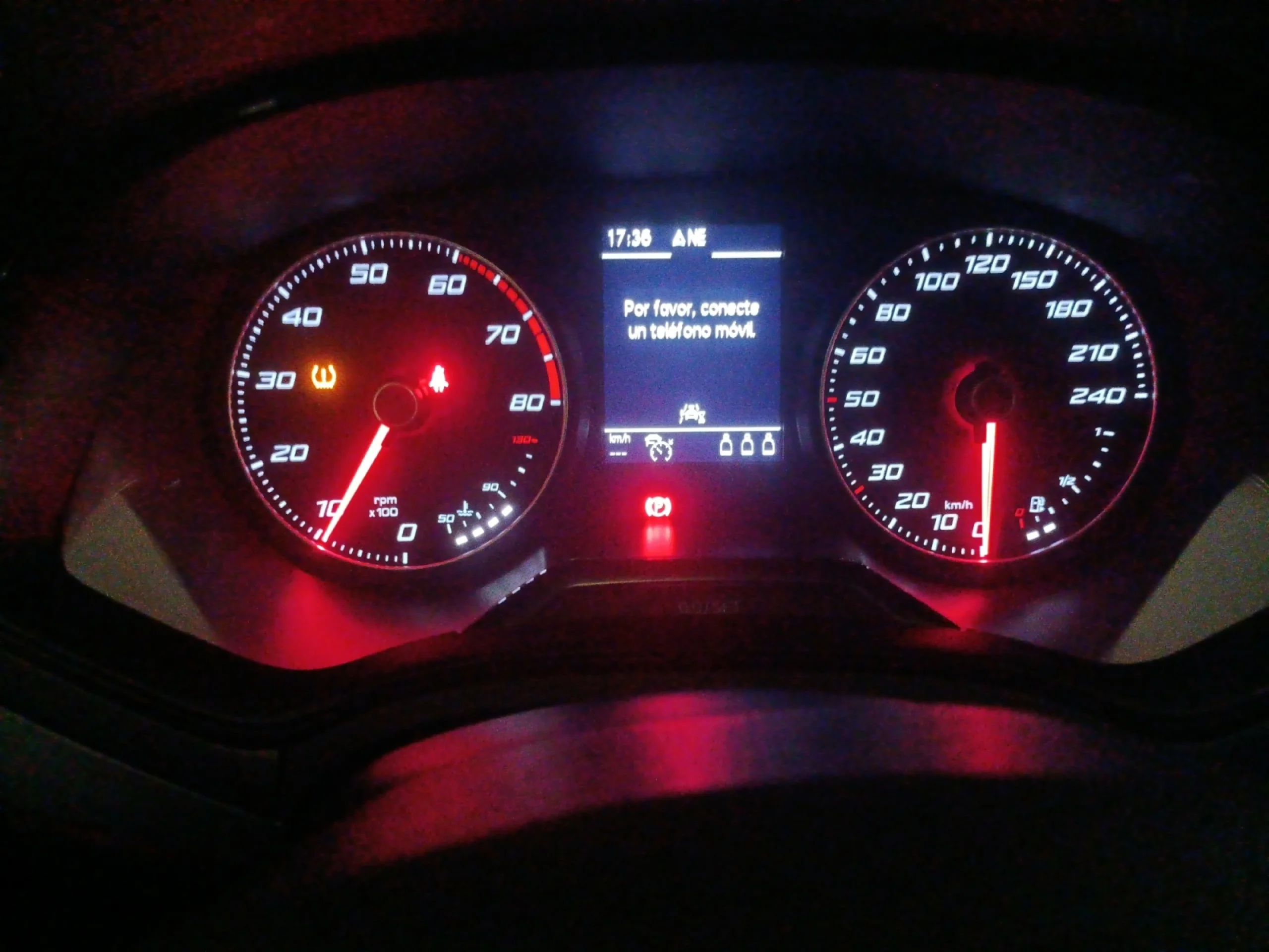 SEAT ARONA 1.0 TSI 81KW (110CV) STYLE GO2 - Foto 7