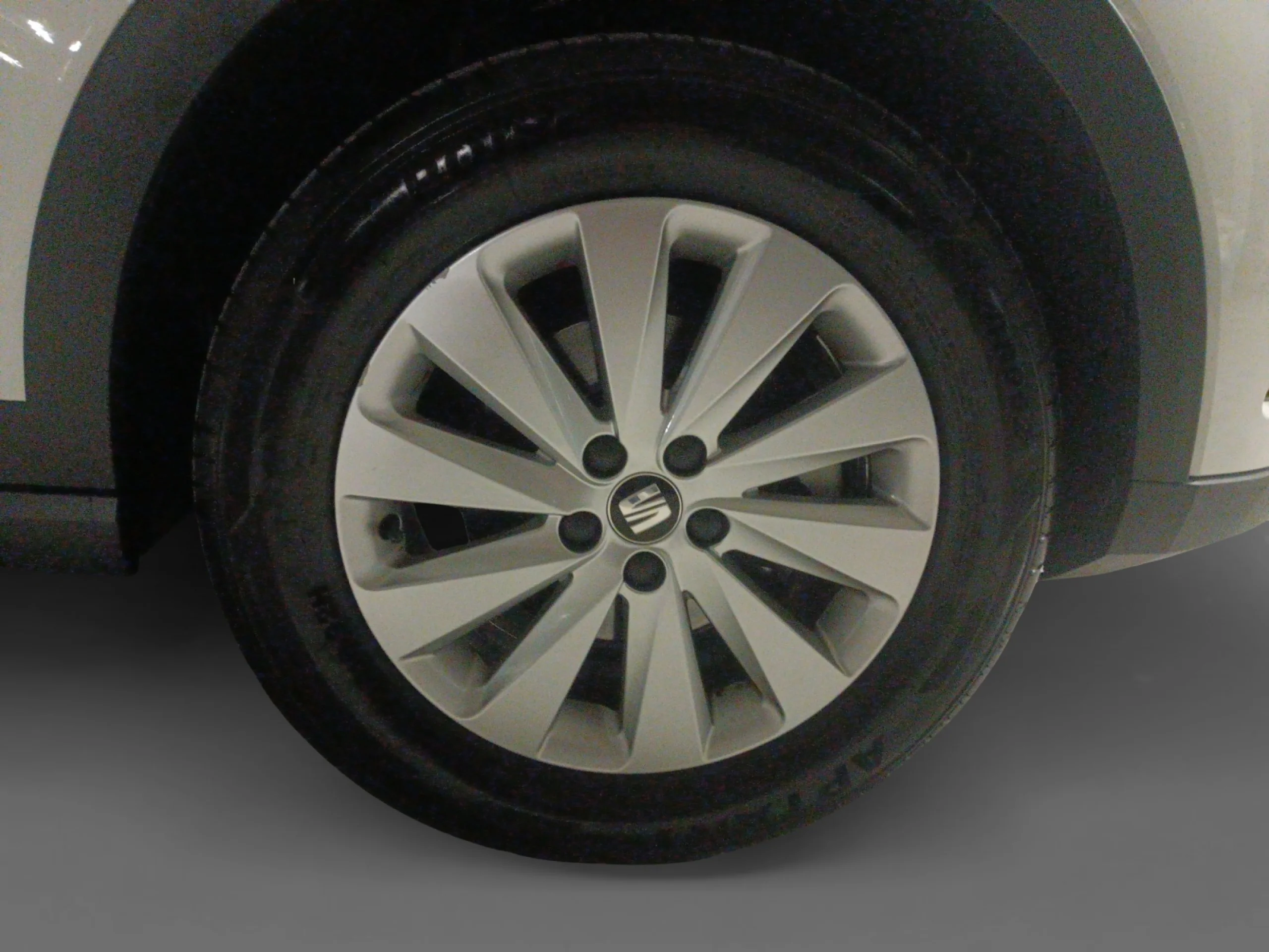 SEAT ARONA 1.0 TSI 81KW (110CV) STYLE GO2 - Foto 9