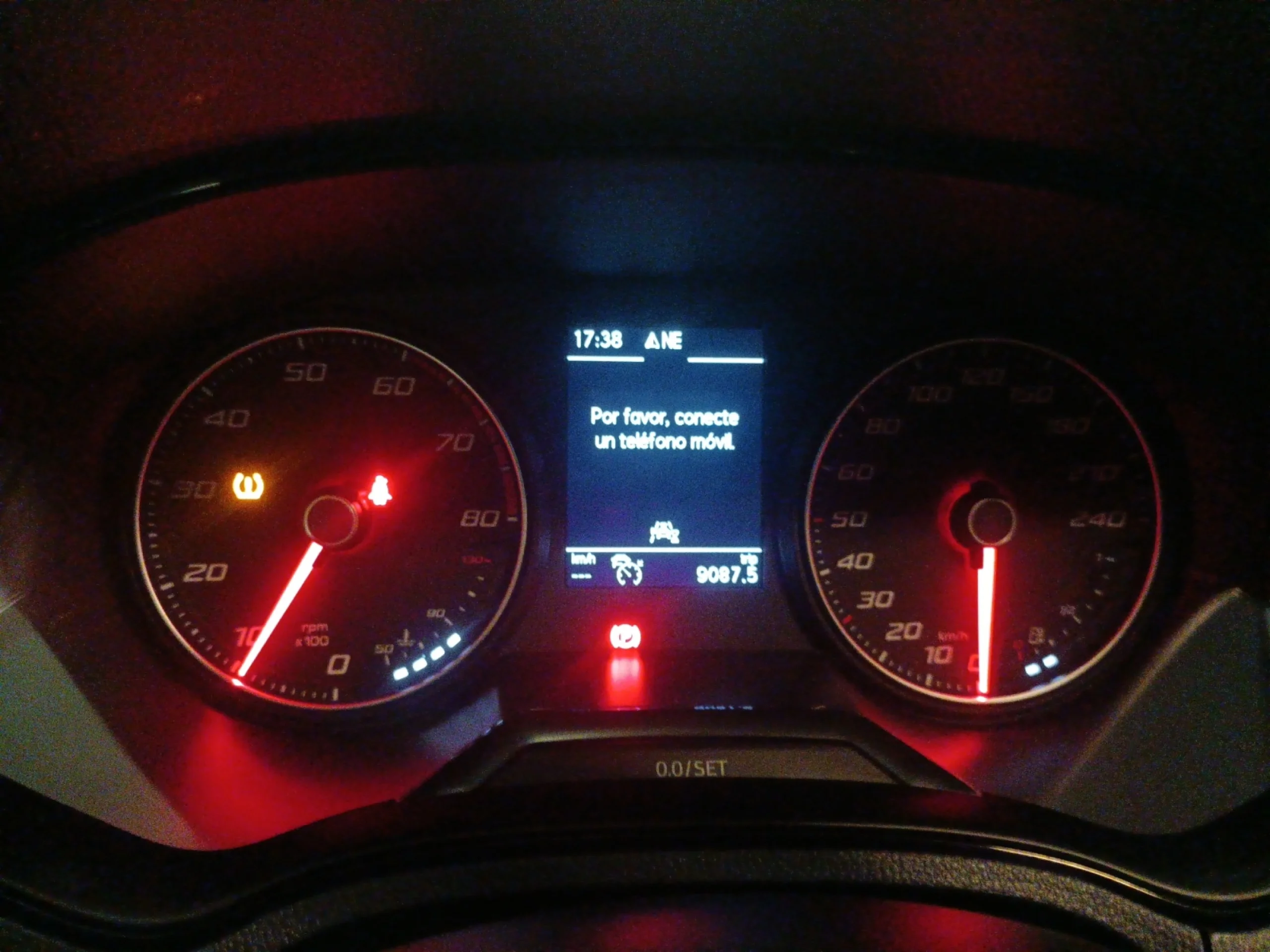 SEAT ARONA 1.0 TSI 81KW (110CV) STYLE GO2 - Foto 14