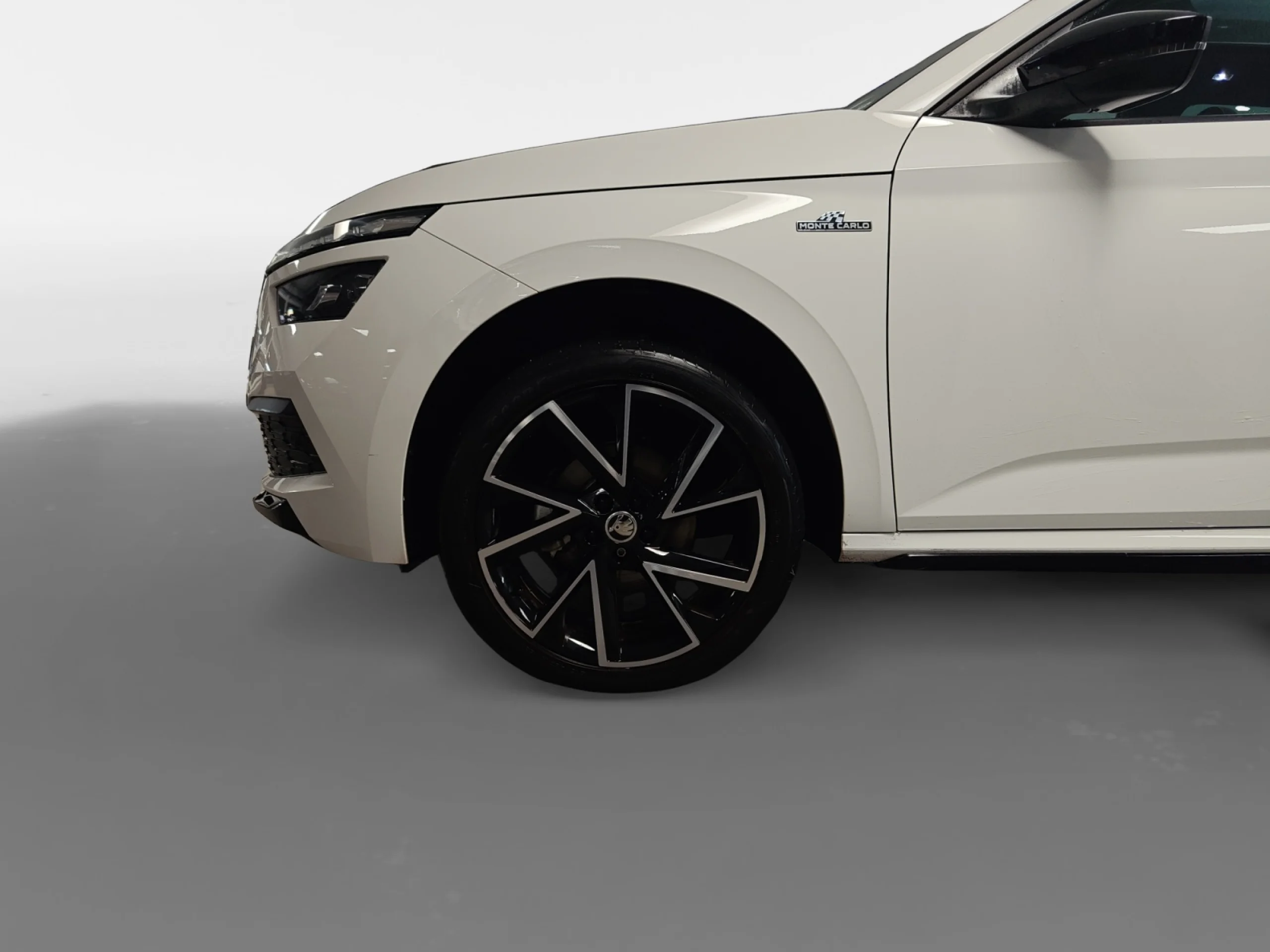 SKODA KAMIQ 1.5 TSI 110KW (150CV) DSG MONTECARLO - Foto 8