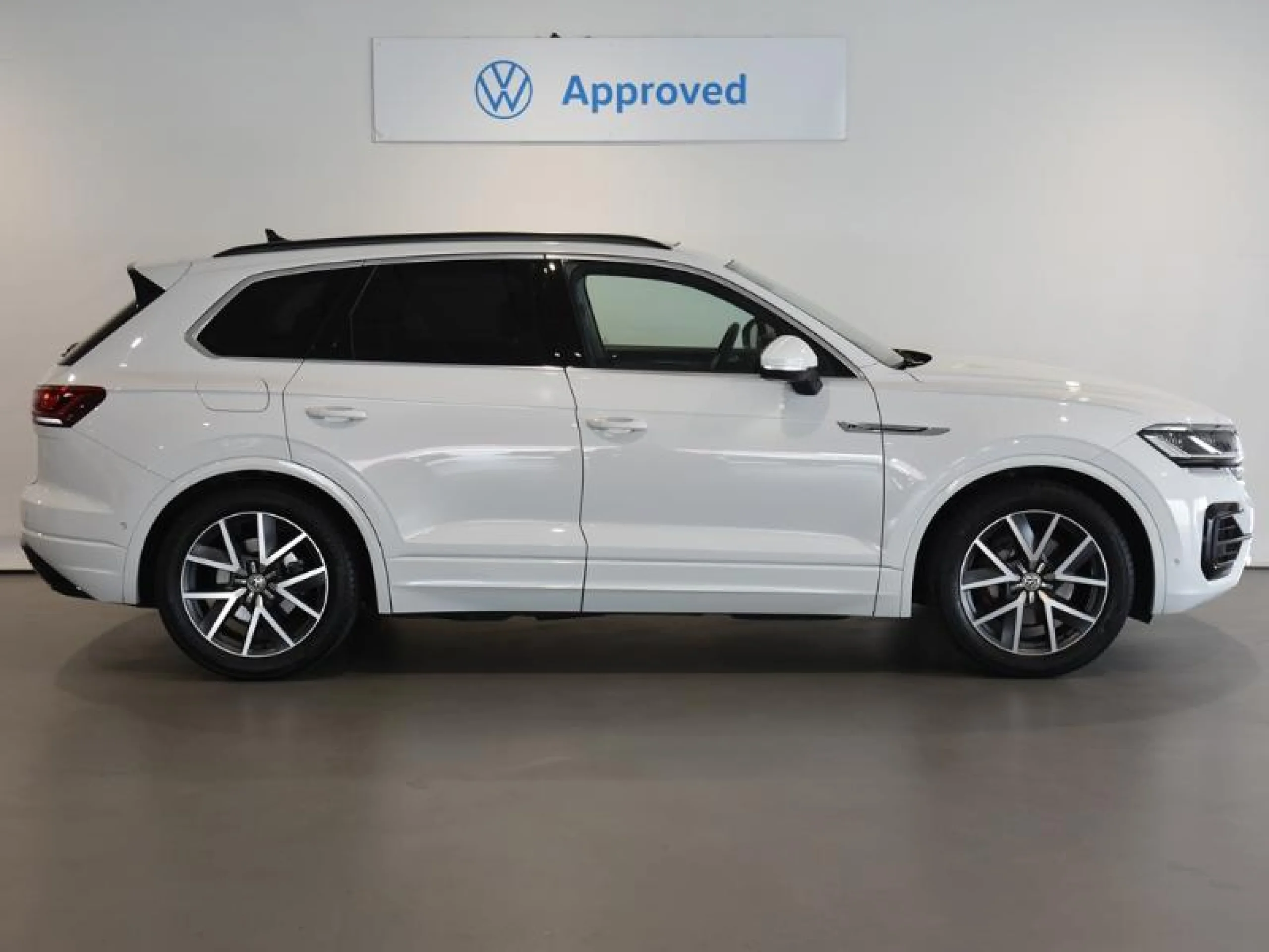 VOLKSWAGEN TOUAREG R LINE 3.0 TDI 170KW (231CV) TIP 4MOTION - Foto 3