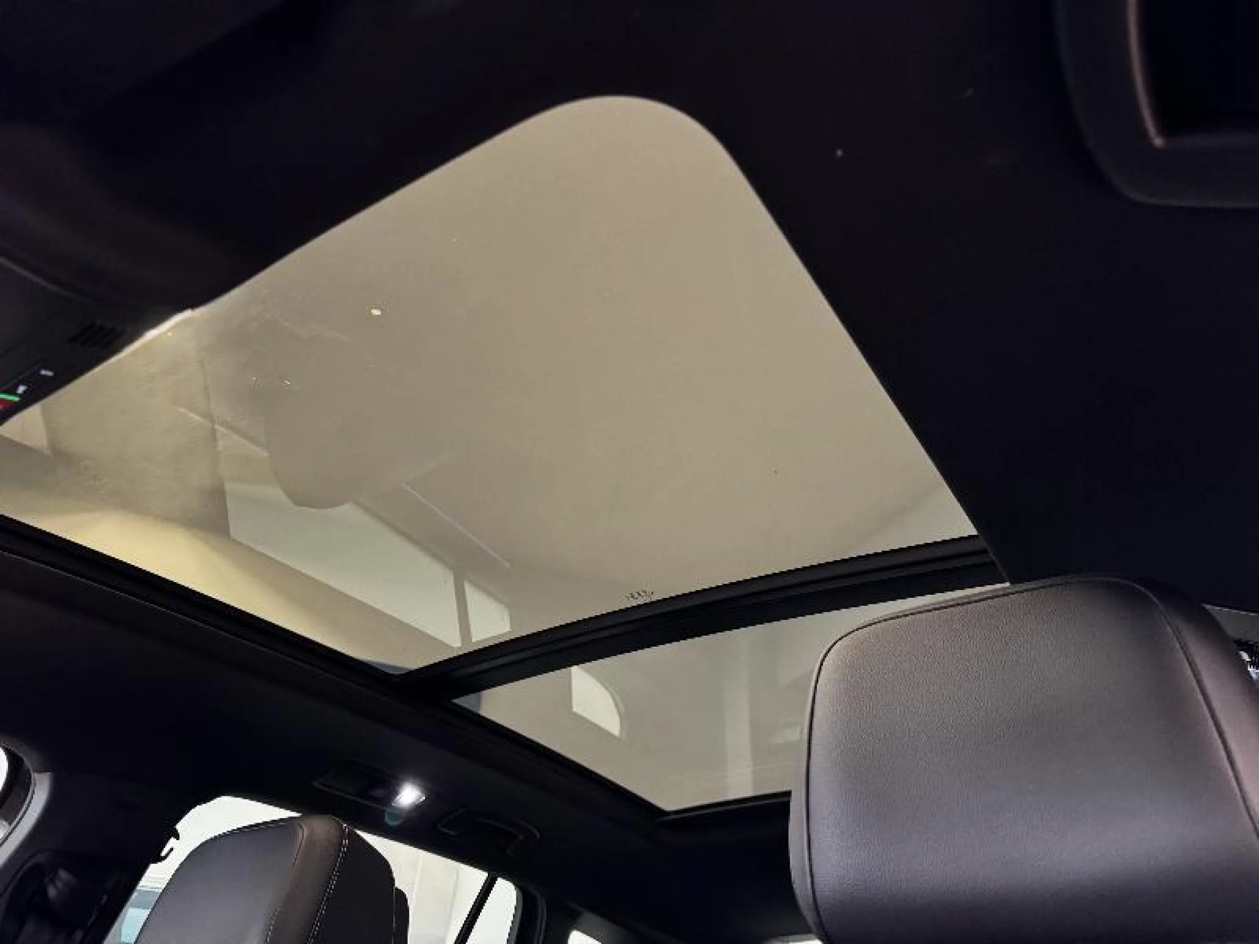 VOLKSWAGEN TIGUAN R LINE 2.0 TDI 110KW (150CV) DSG - Foto 18