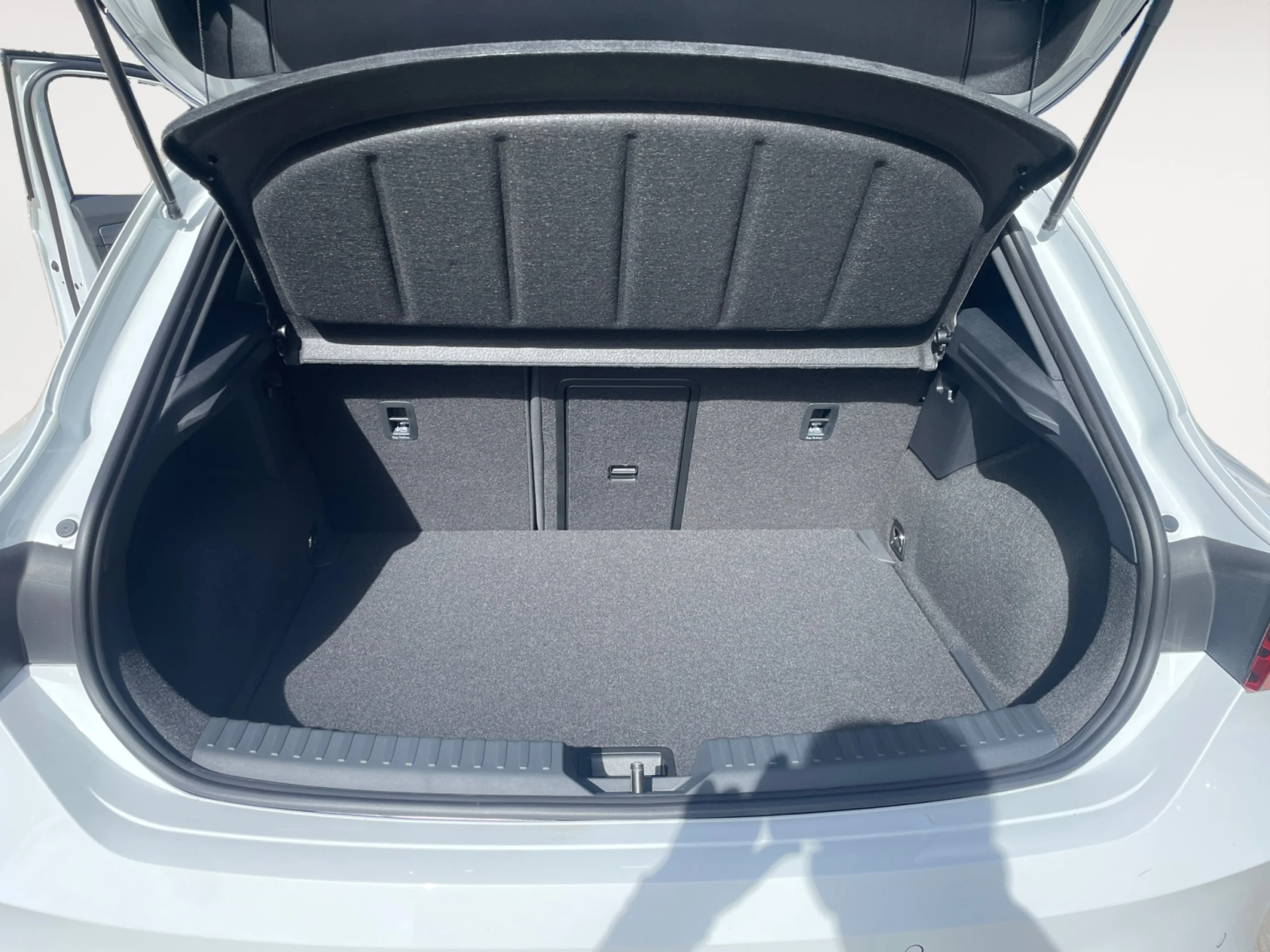 CUPRA LEON 1.5 ETSI 110KW (150CV) DSG - Foto 8