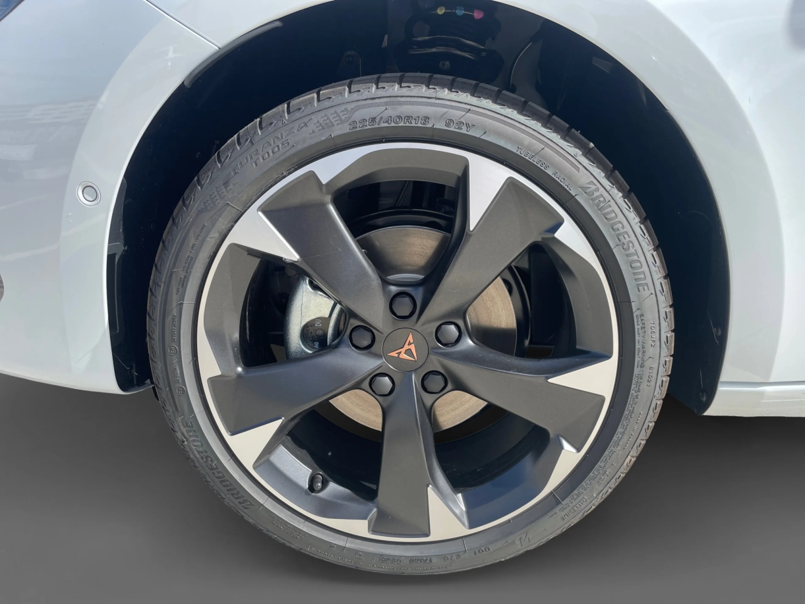 CUPRA LEON 1.5 ETSI 110KW (150CV) DSG - Foto 9