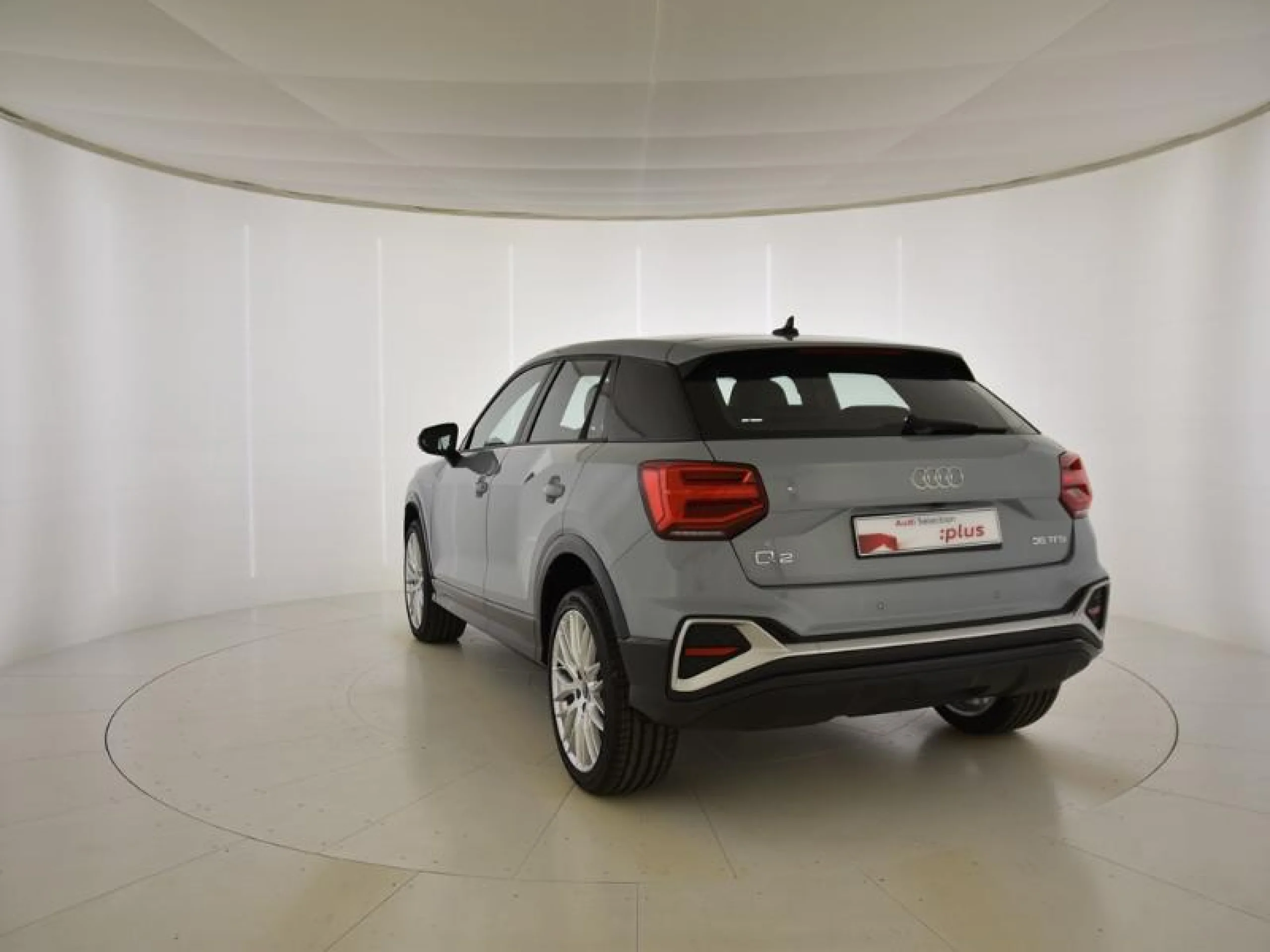 AUDI Q2 ADRENALIN 35 TFSI 110KW (150CV) S TRONIC - Foto 2