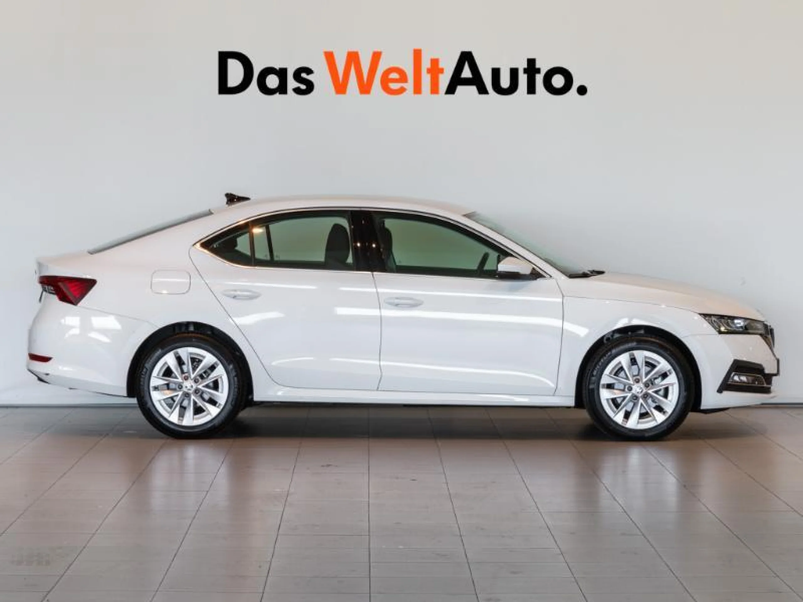 SKODA OCTAVIA 2.0 TDI 85KW MANUAL AMBITION PLUS - Foto 3