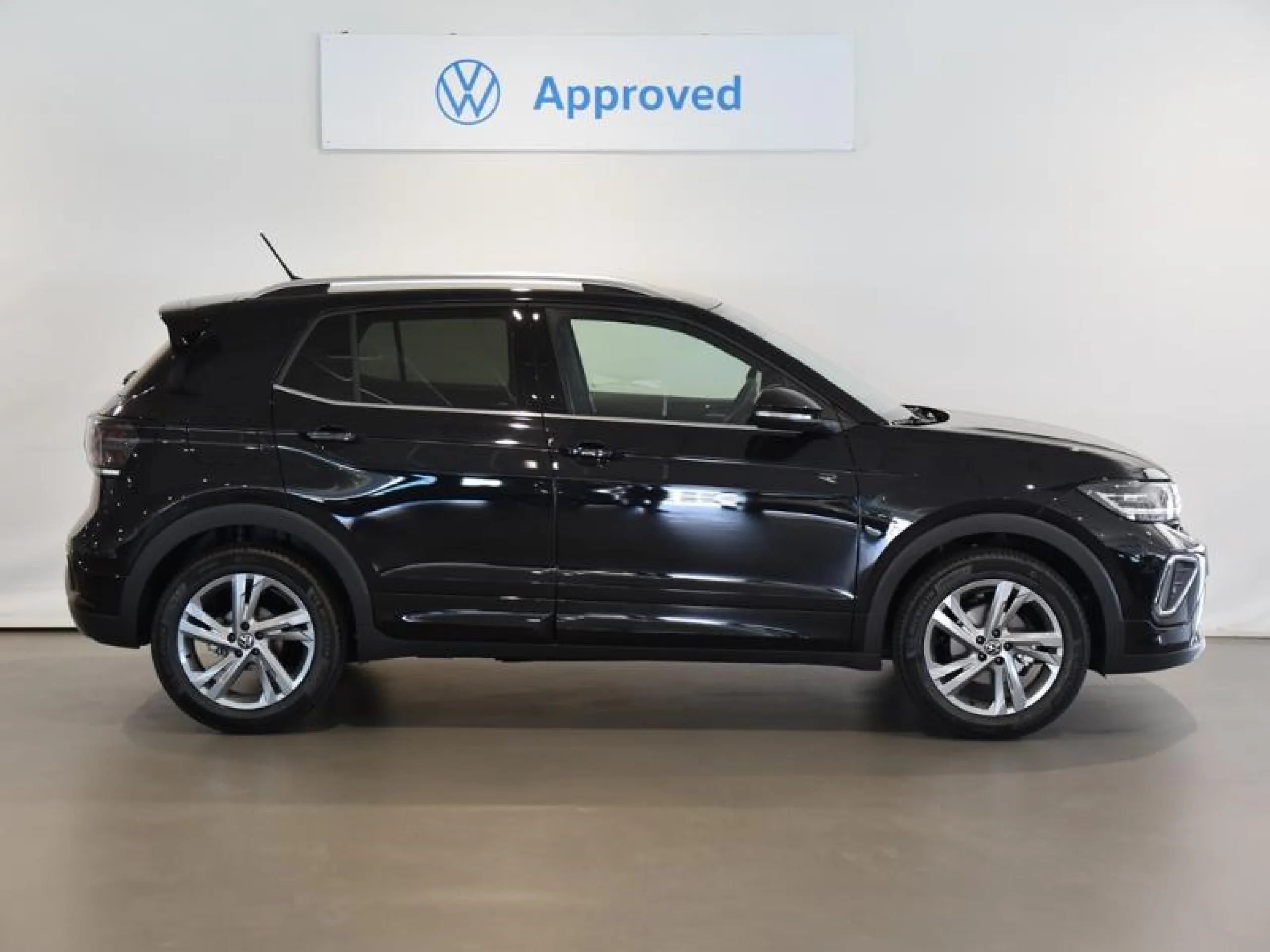 VOLKSWAGEN T CROSS T CROSS R LINE 1.0 TSI 85 KW (115 CV)  6 VEL. - Foto 3