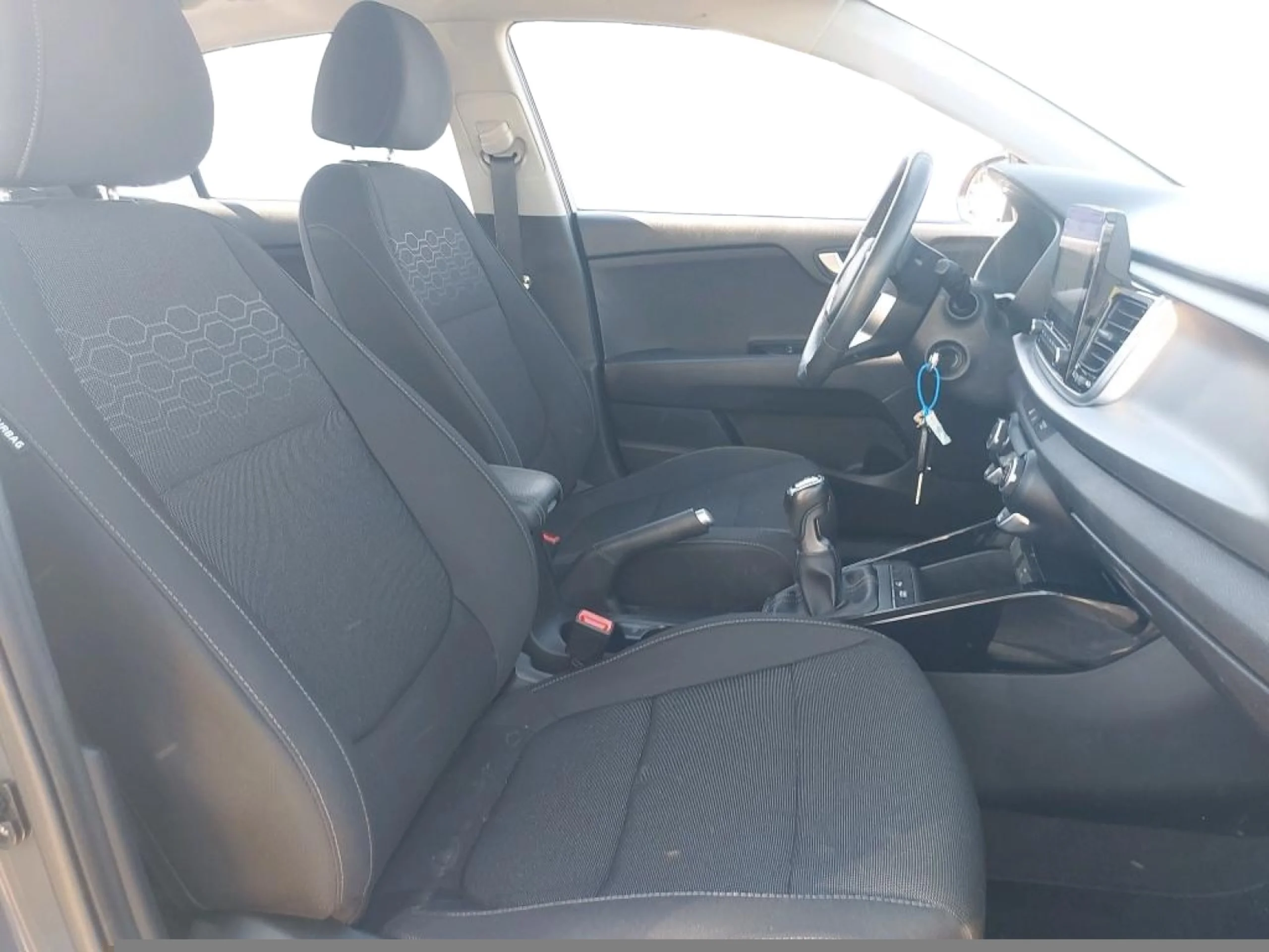 KIA Rio 1.0 T GDI 74KW (100CV) MHEV IMT DRIVE - Foto 4