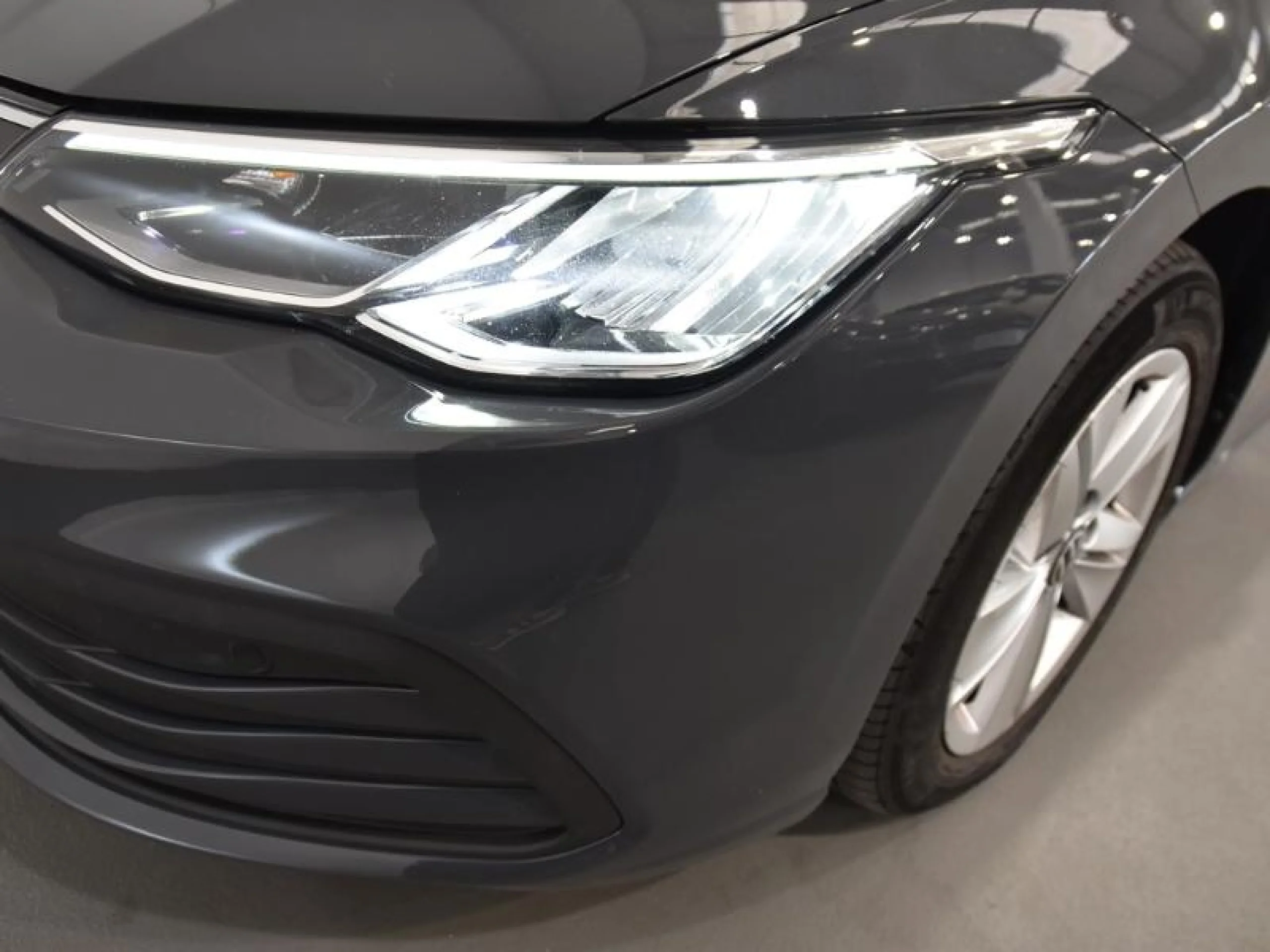 VOLKSWAGEN GOLF 2.0 TDI 85KW (115CV) - Foto 17