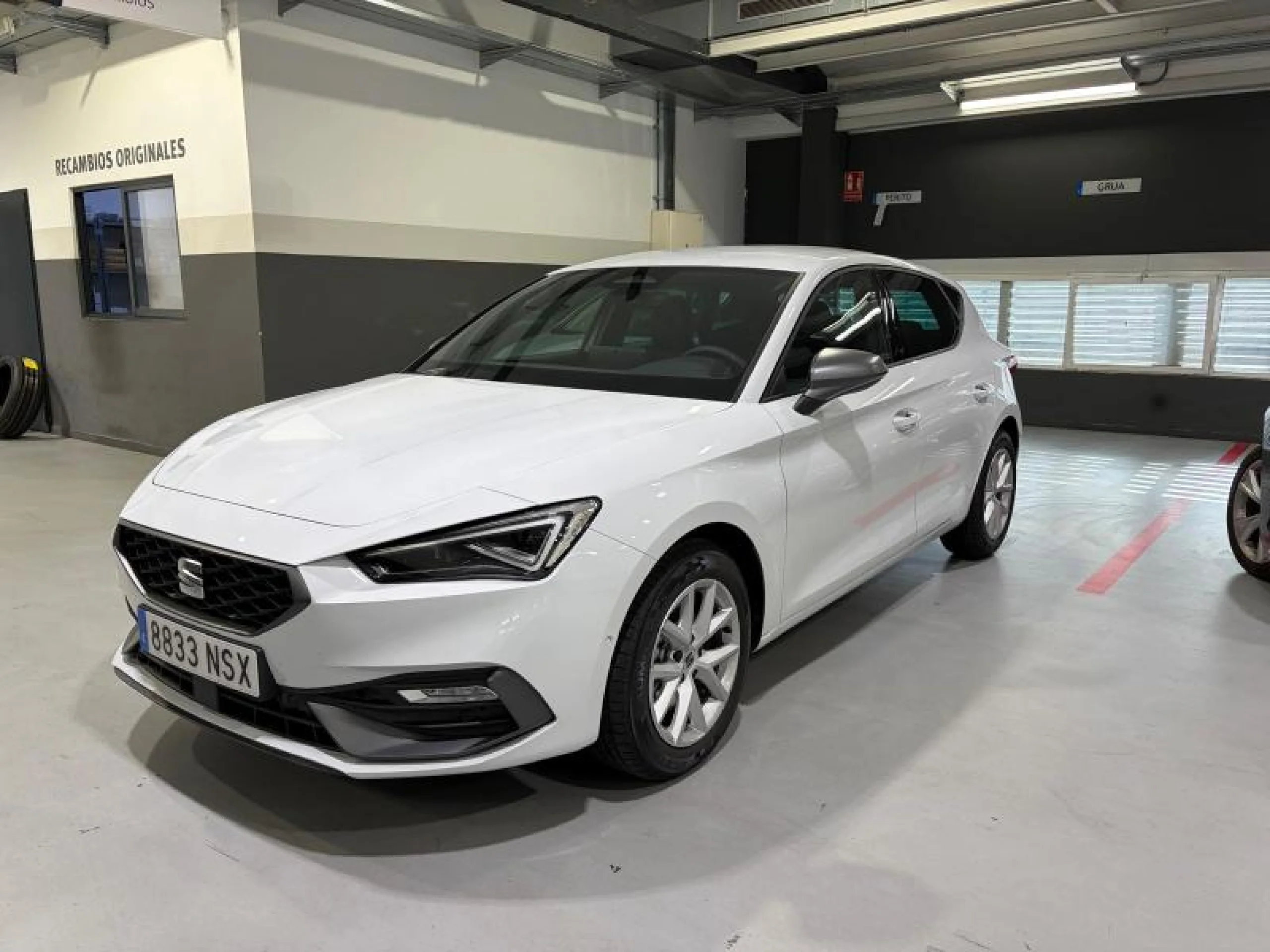 SEAT NUEVO LEON 1.5 ETSI 85KW DSG S&S FR ONE - Foto 1