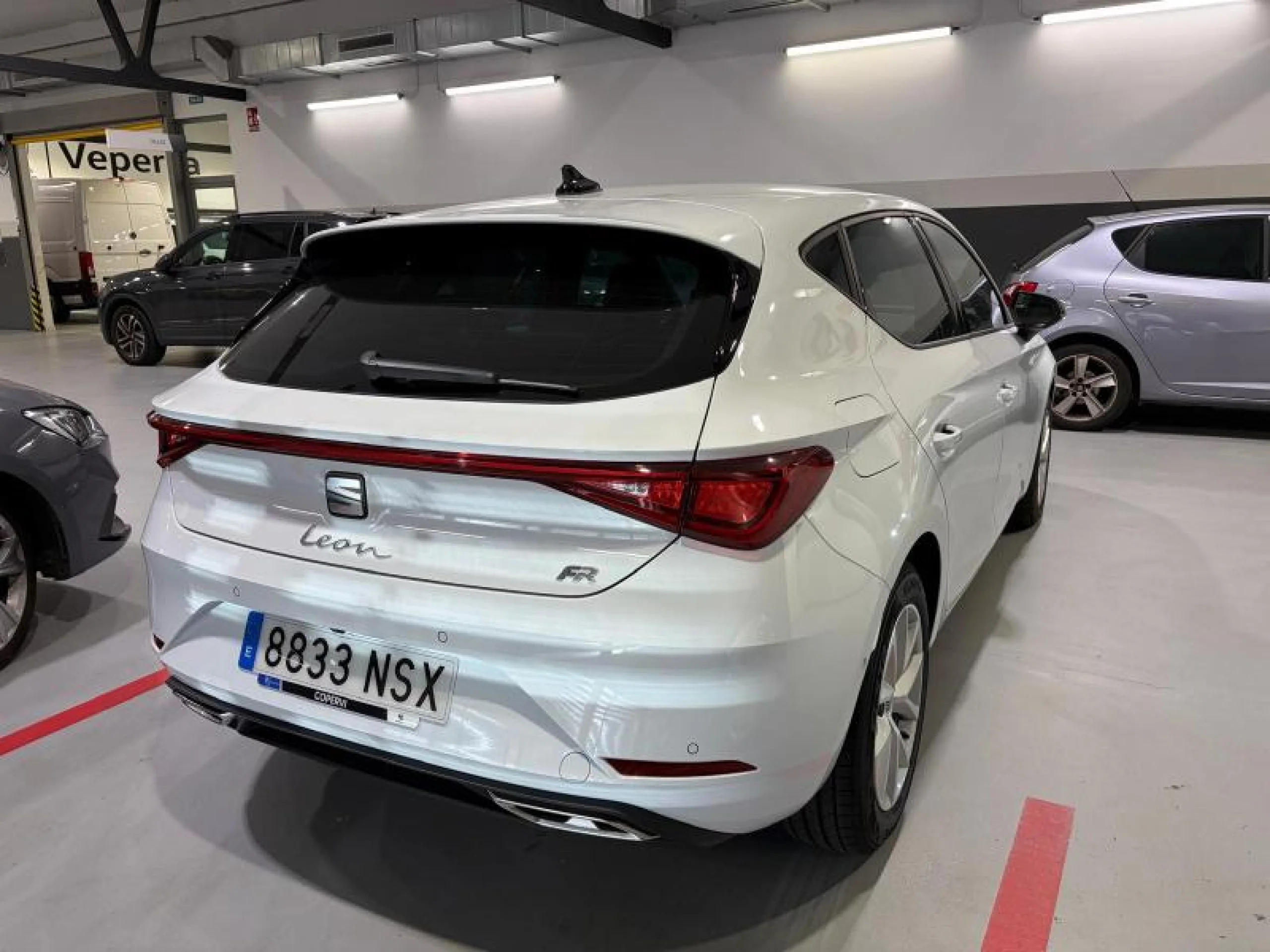 SEAT NUEVO LEON 1.5 ETSI 85KW DSG S&S FR ONE - Foto 3