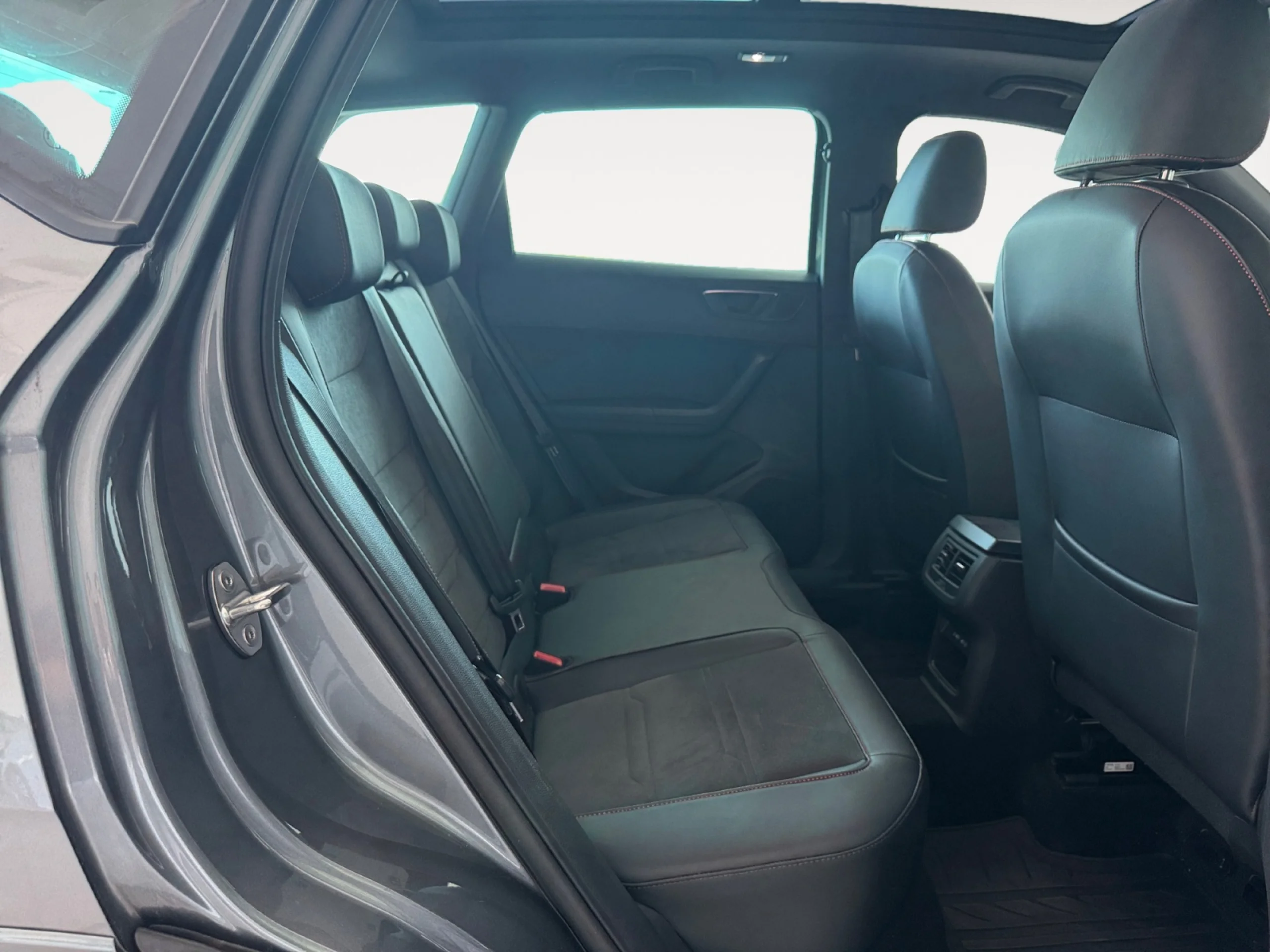 SEAT ATECA 2.0 TDI 110KW S&S DSG FR 75 ANIVERSARIO - Foto 6