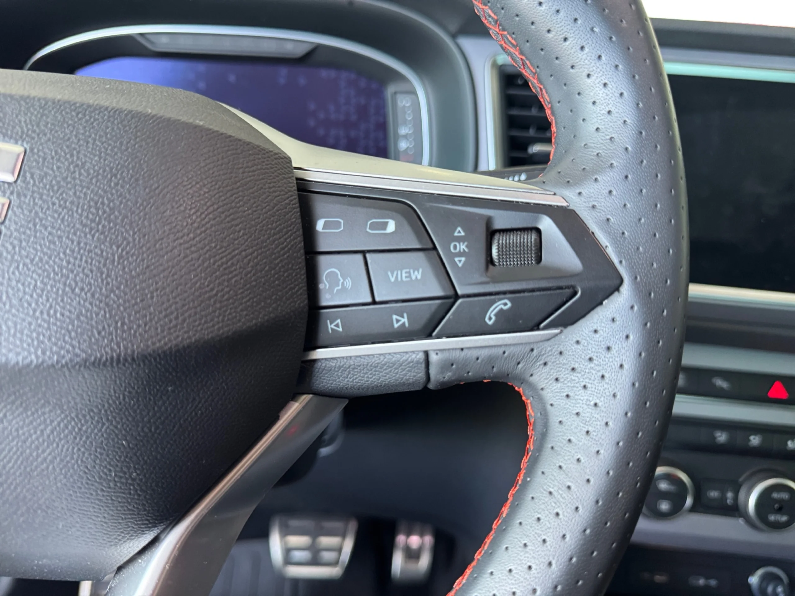 SEAT ATECA 2.0 TDI 110KW S&S DSG FR 75 ANIVERSARIO - Foto 10