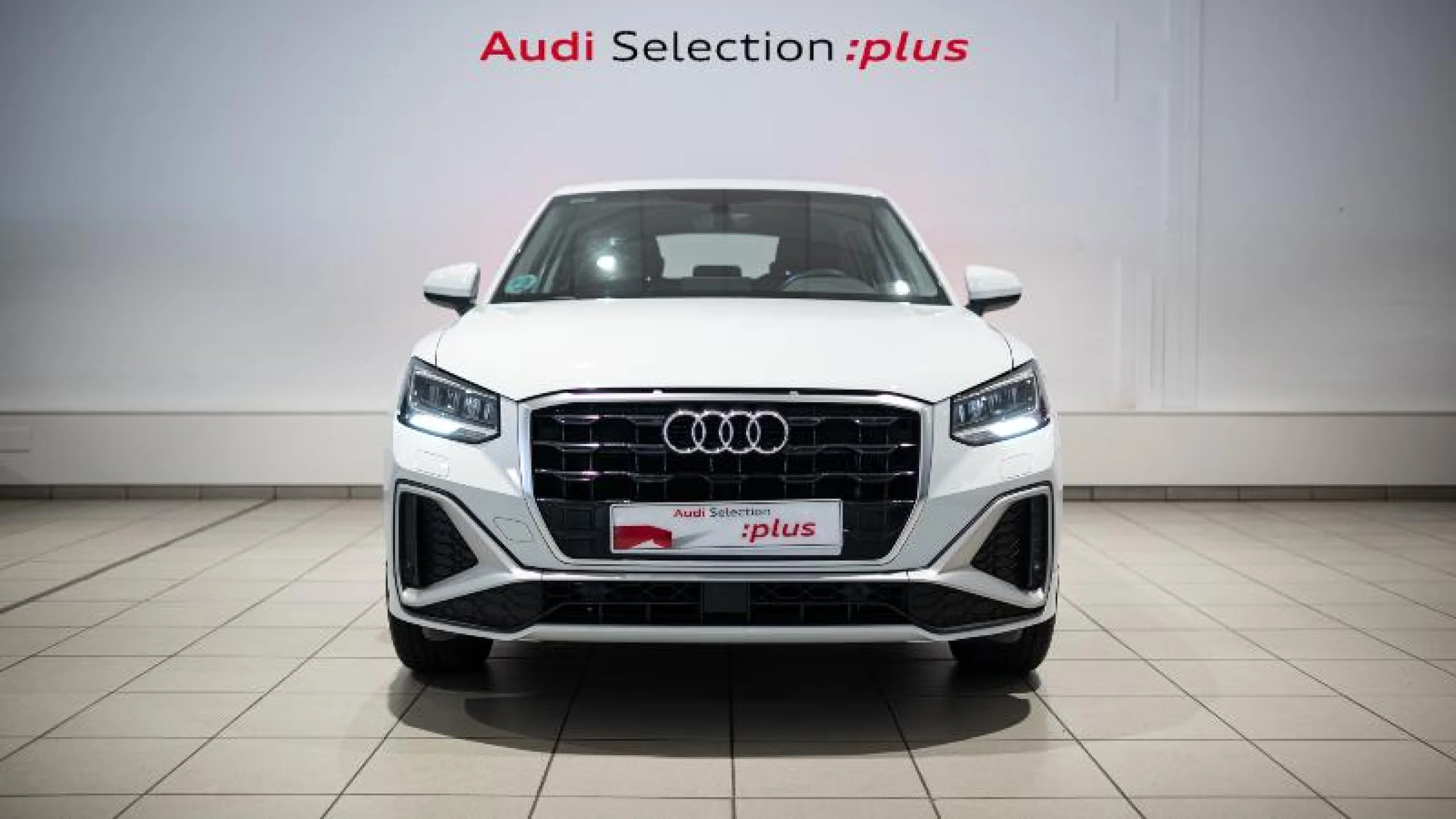 AUDI Q2 ADRENALIN 30 TFSI 81KW (110CV) - Foto 2
