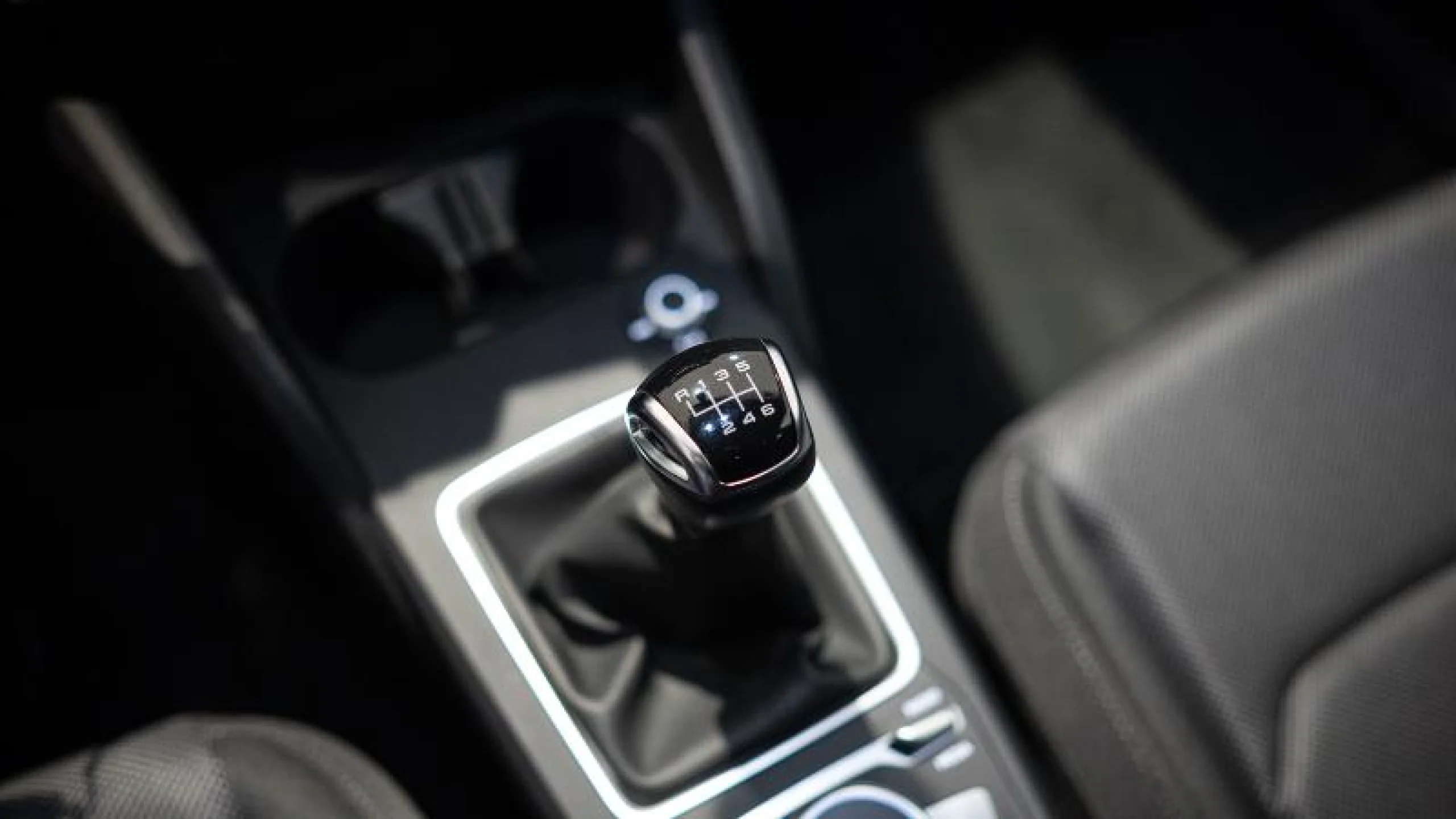 AUDI Q2 ADRENALIN 30 TFSI 81KW (110CV) - Foto 15