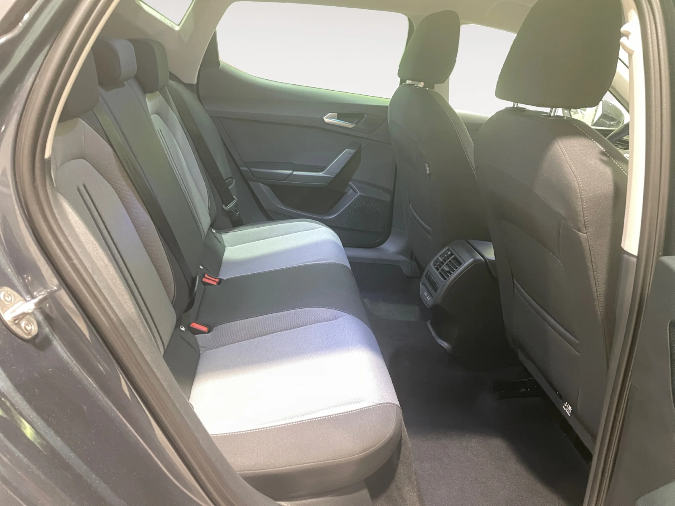 SEAT LEON 1.5 ETSI 85KW DSG STYLE 25 ANIVERSARIO - Foto 6