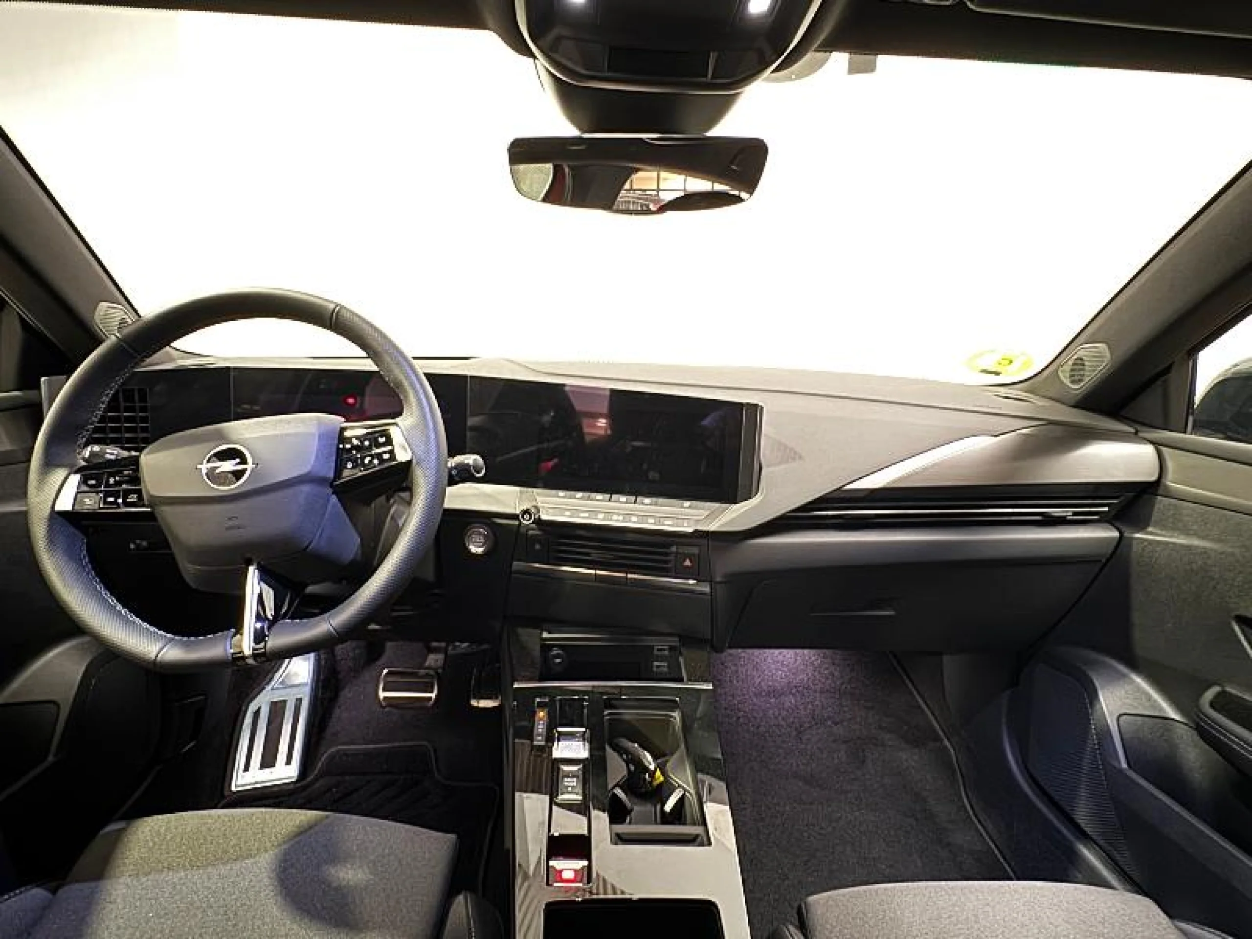 OPEL ASTRA 1.2T XHT 96KW (130CV) GS AUTO - Foto 8