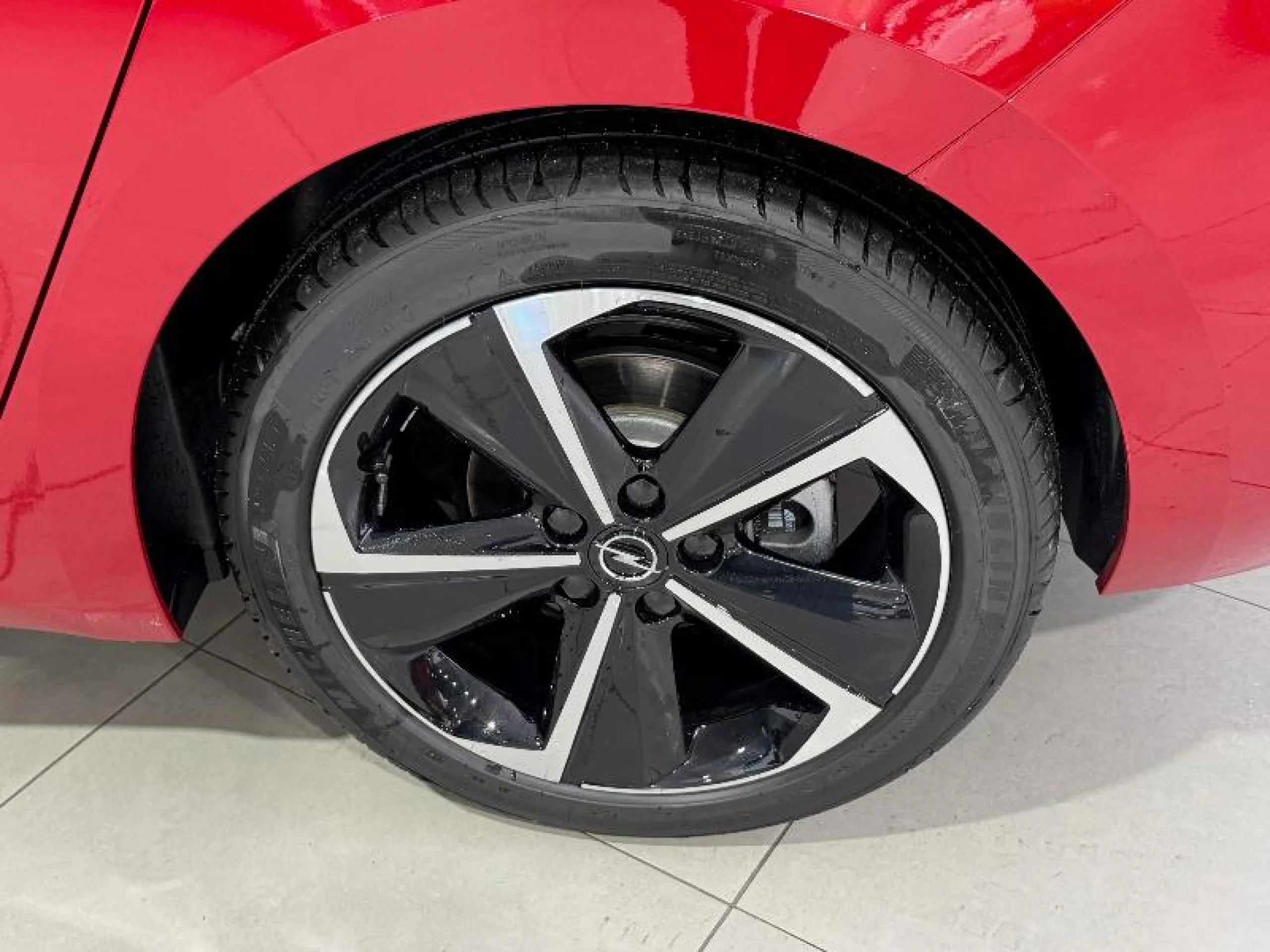 OPEL ASTRA 1.2T XHT 96KW (130CV) GS AUTO - Foto 11