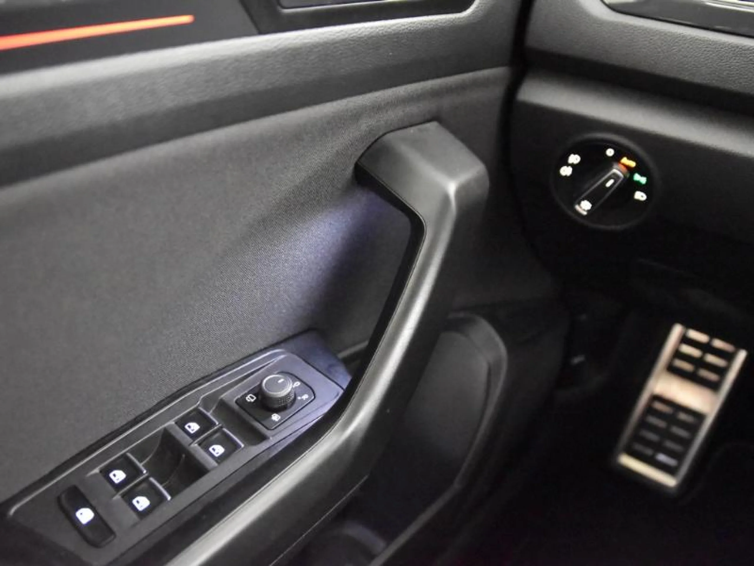 VOLKSWAGEN T ROC SPORT 1.5 TSI 110KW (150CV) - Foto 15