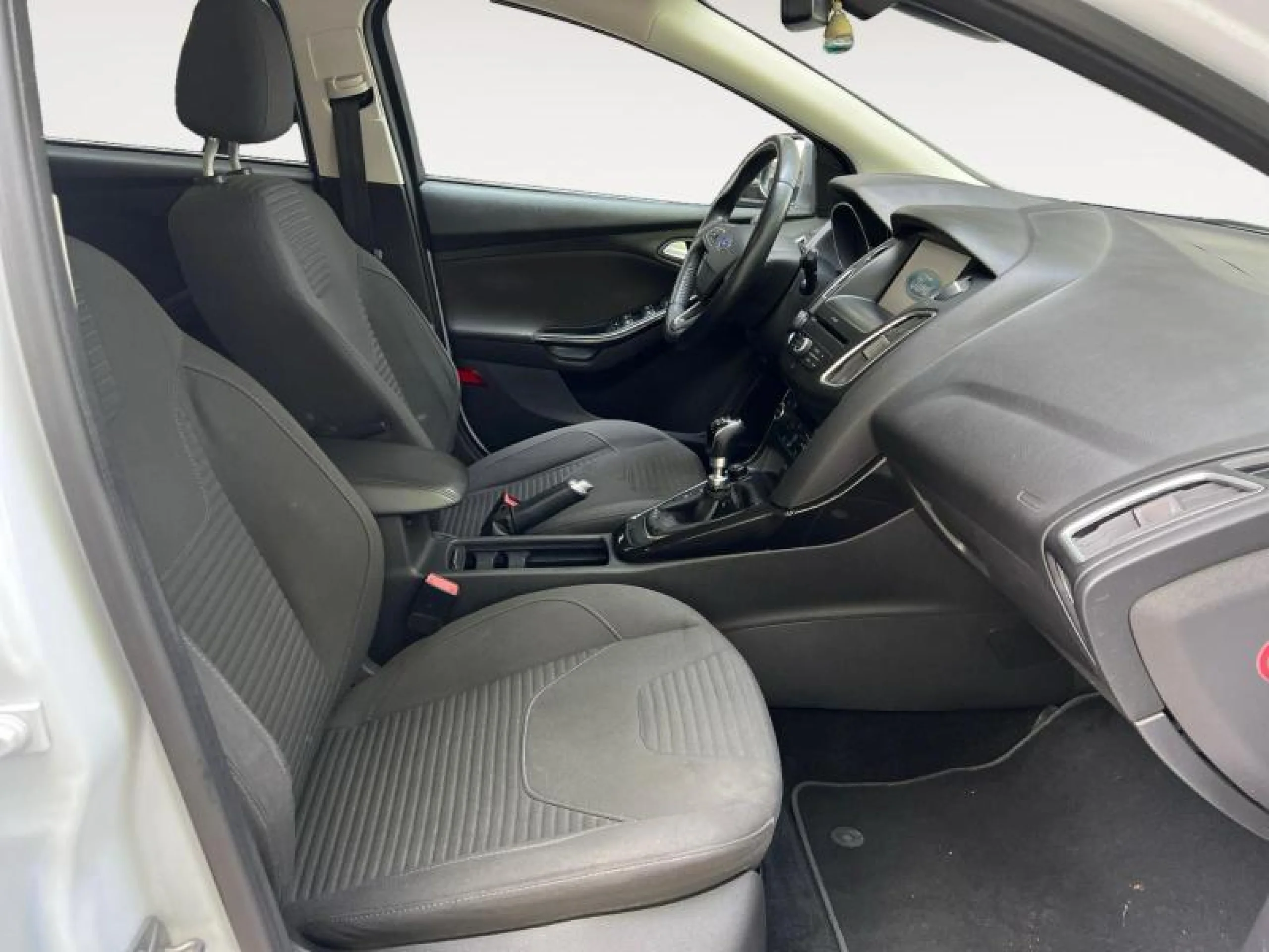 FORD FOCUS 1.0 ECOBOOST A S S 125 TREND+ SPORTBREAK - Foto 7