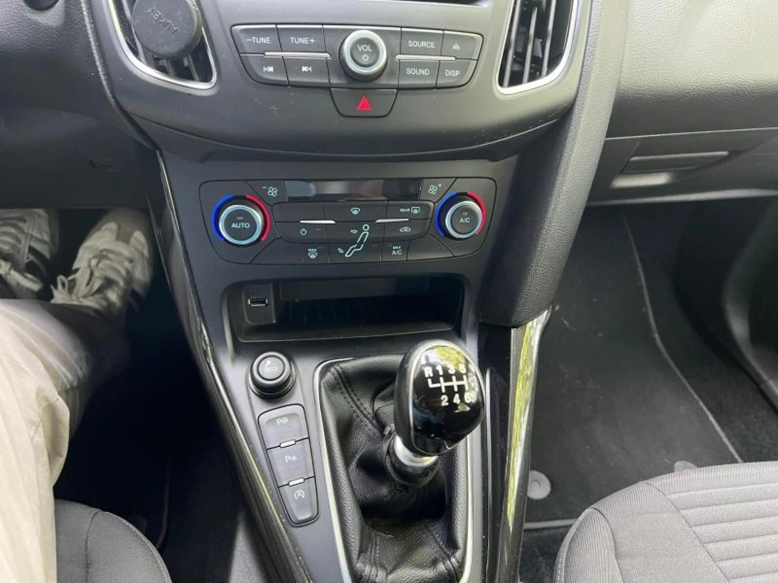 FORD FOCUS 1.0 ECOBOOST A S S 125 TREND+ SPORTBREAK - Foto 14