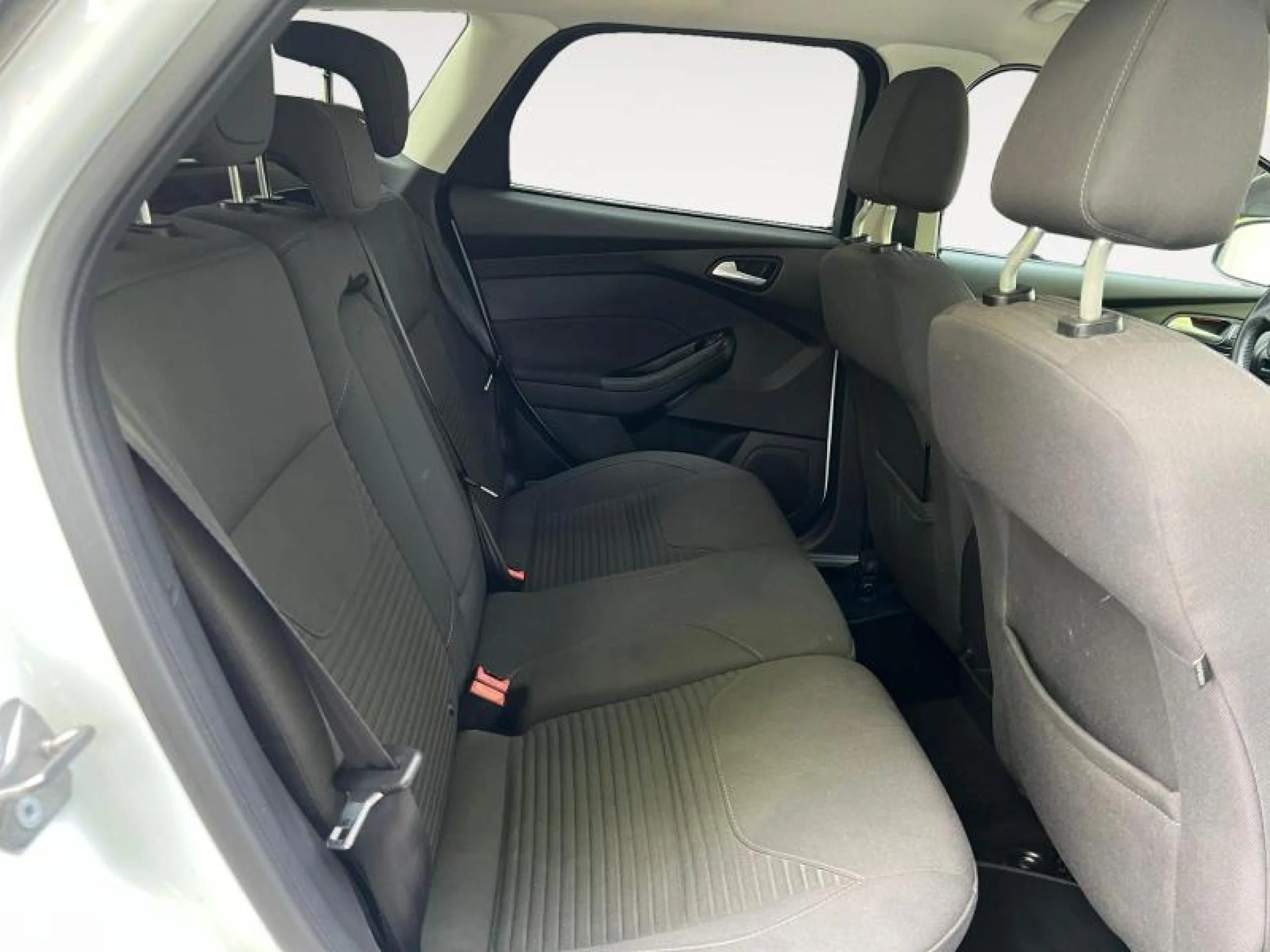 FORD FOCUS 1.0 ECOBOOST A S S 125 TREND+ SPORTBREAK - Foto 16