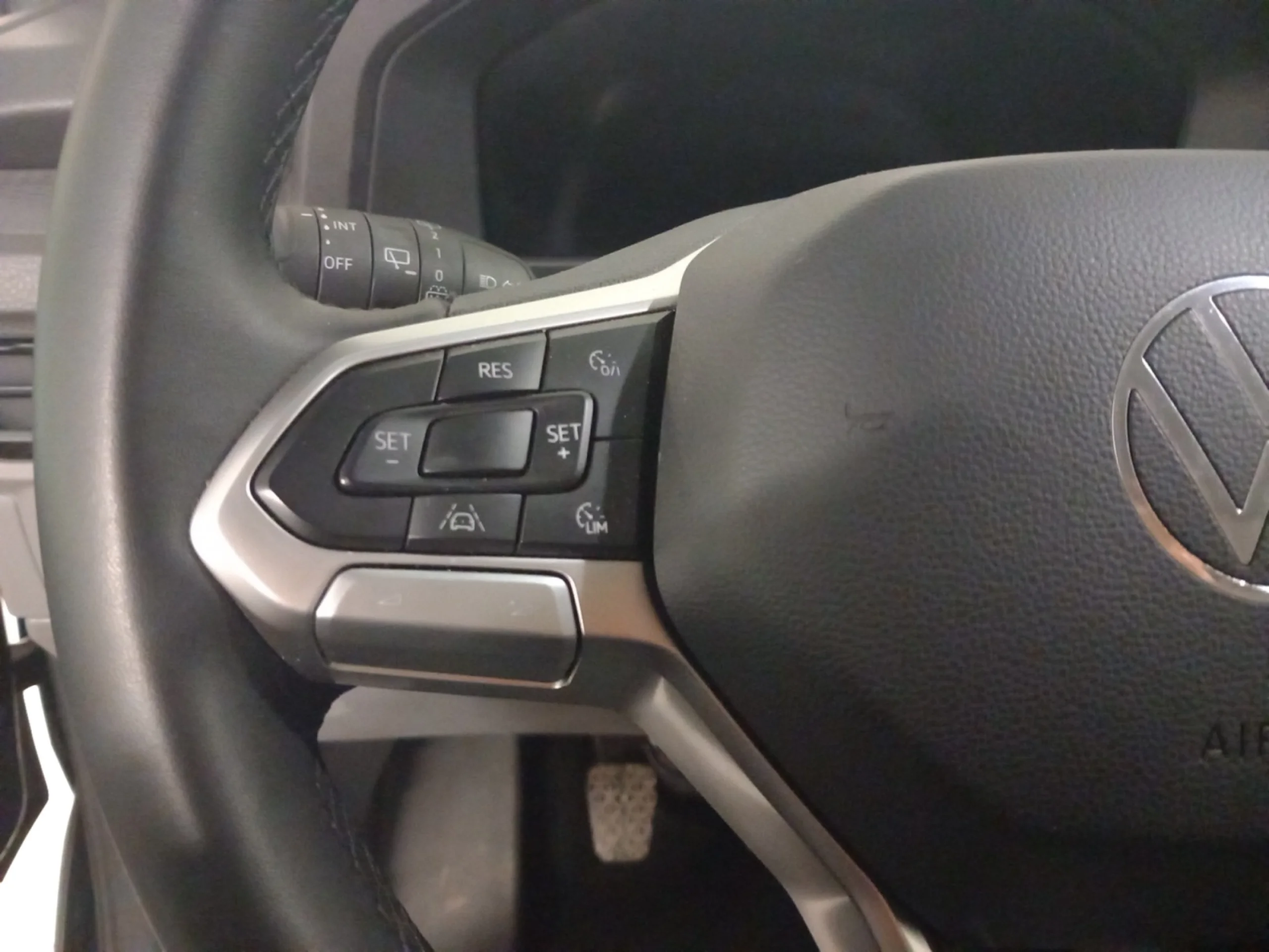 VOLKSWAGEN CARAVELLE CORTA 2.0 TDI 81 KW (110 CV) 6 VE - Foto 11