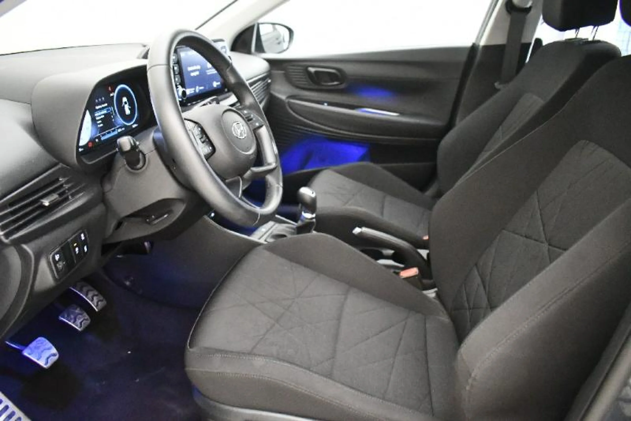 HYUNDAI BAYON 1.0 TGDI 74KW (100CV) 48V MAXX DCT - Foto 6