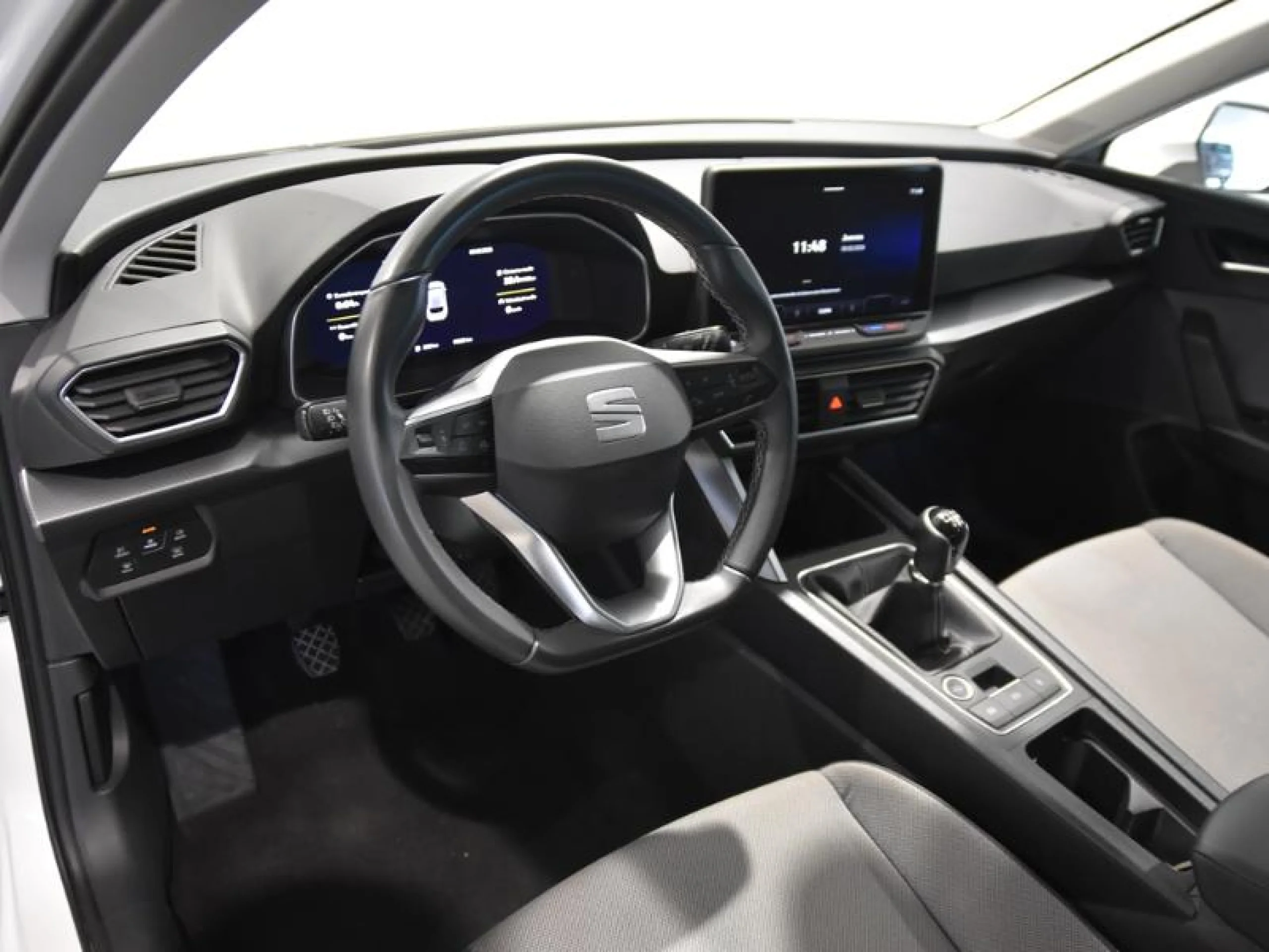 SEAT LEON 1.5 TSI 85KW S&S STYLE 25 ANIVERSARIO - Foto 9