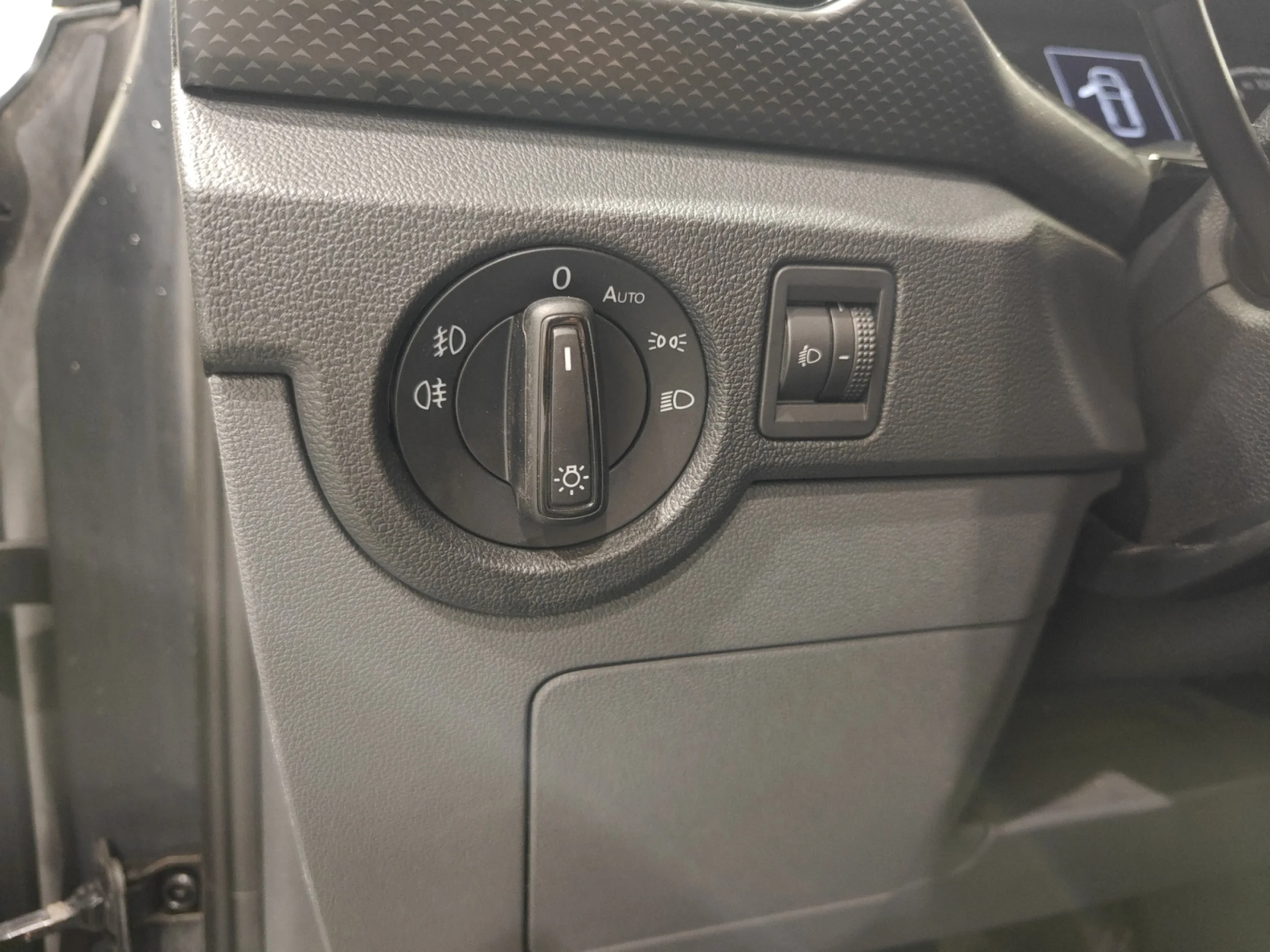 VOLKSWAGEN T CROSS ADVANCE 1.0 TSI 85KW (115CV) - Foto 12