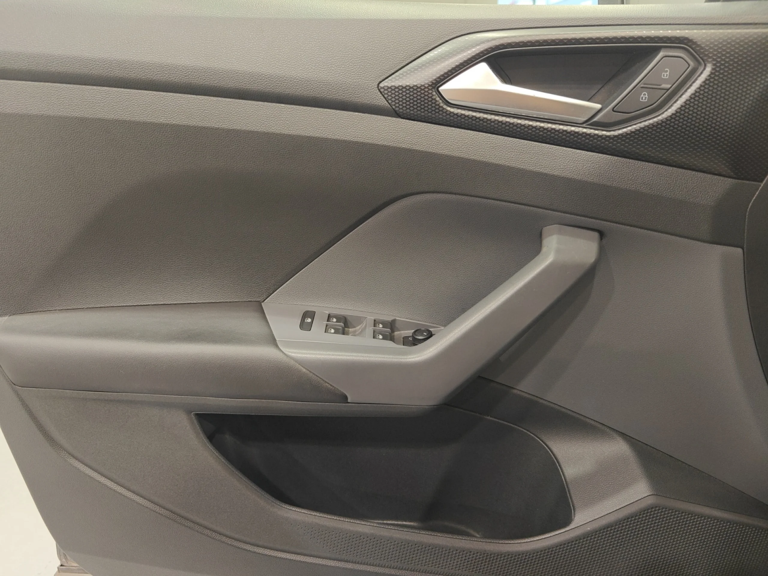 VOLKSWAGEN T CROSS ADVANCE 1.0 TSI 85KW (115CV) - Foto 13