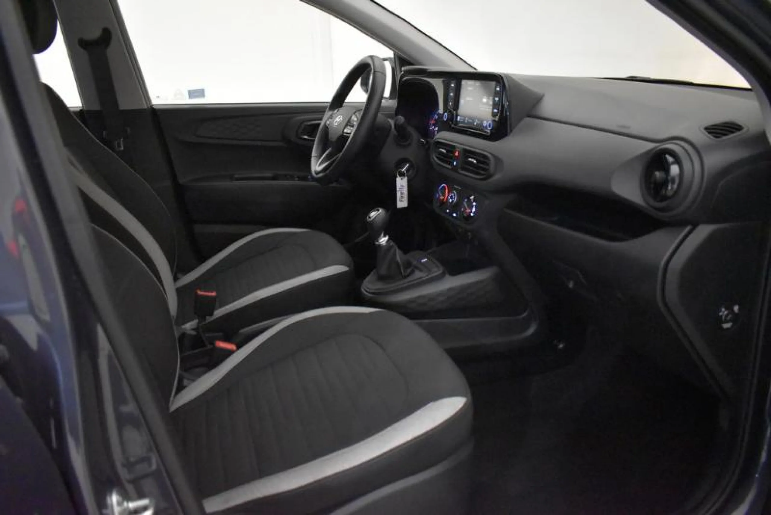 HYUNDAI I10 1.0 KLASS - Foto 3