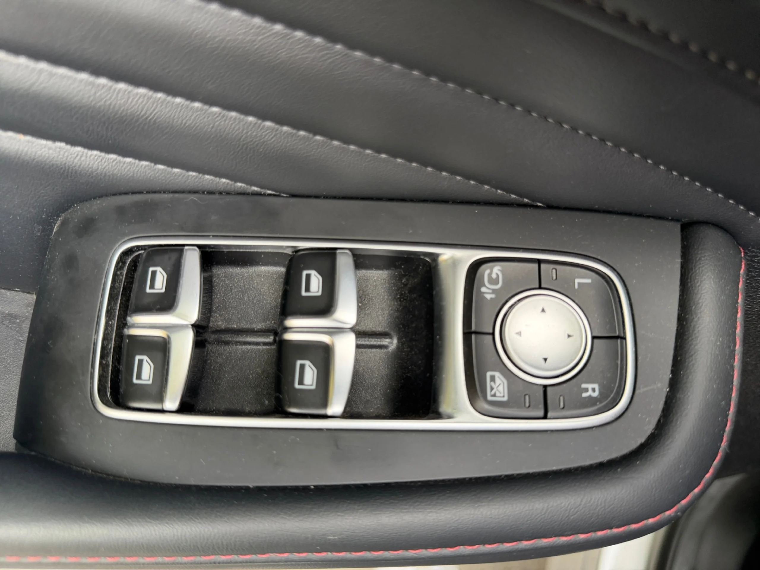 MG HS 1.5T GDI PHEV LUXURY - Foto 15