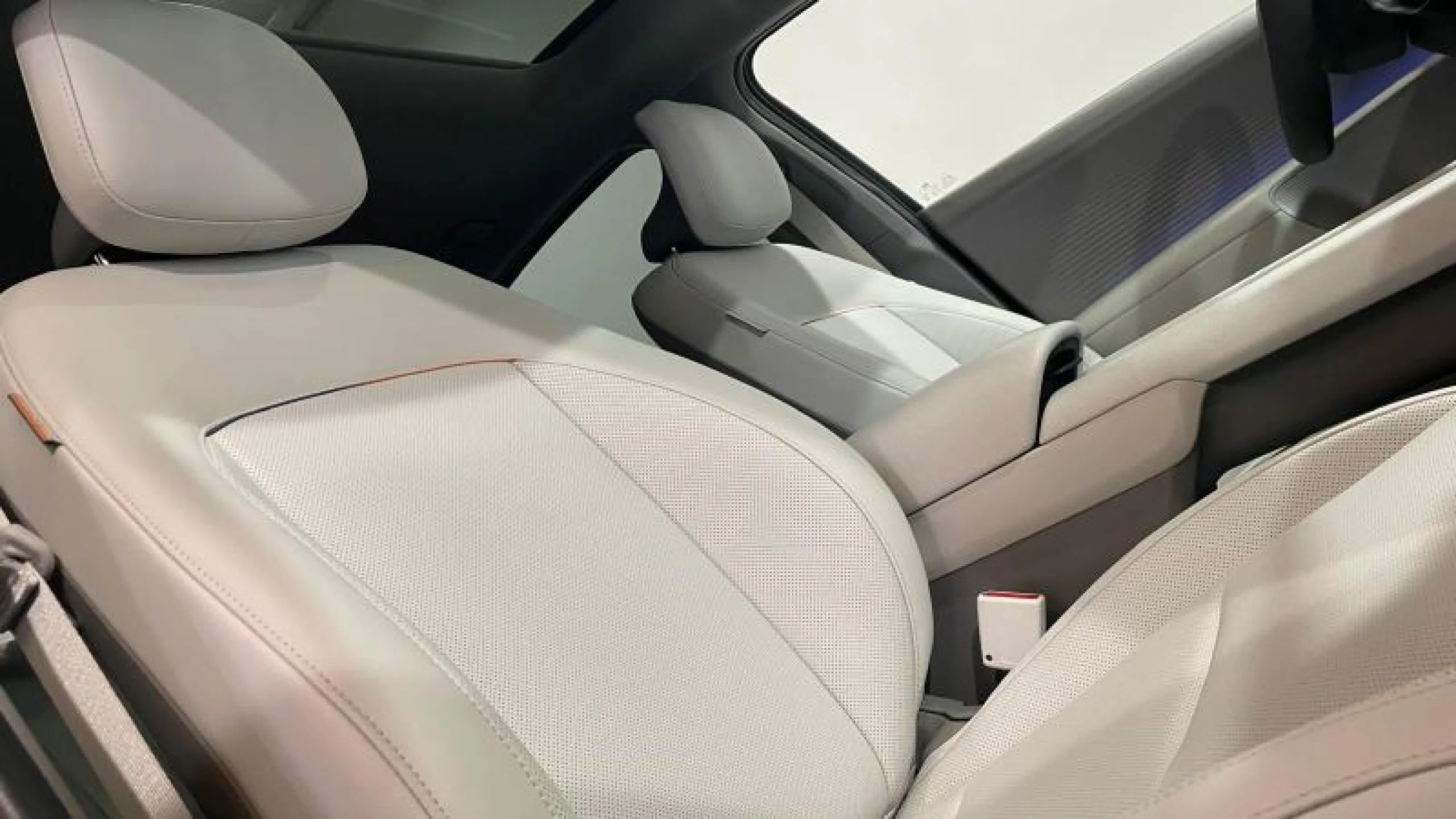 HYUNDAI Ioniq 6 77KWH 239KW ENERGY AWD - Foto 17