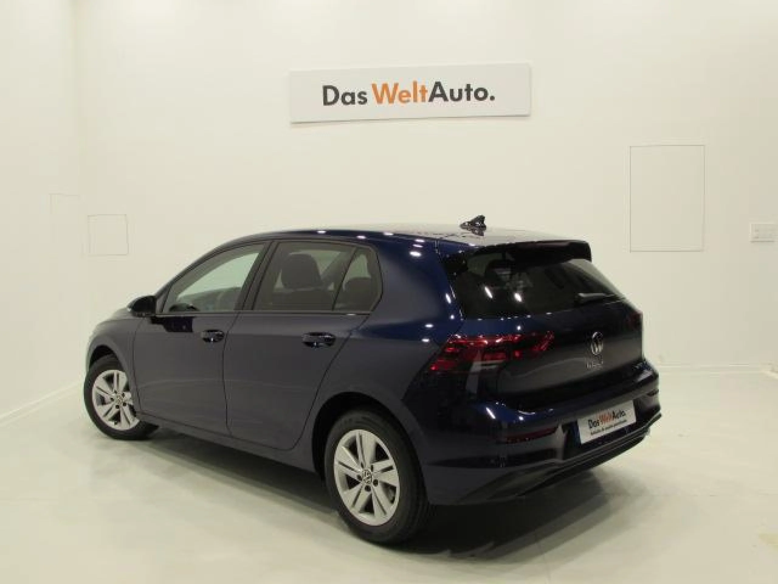 VOLKSWAGEN GOLF LIFE 1.0 ETSI 81KW (110CV) DSG - Foto 2