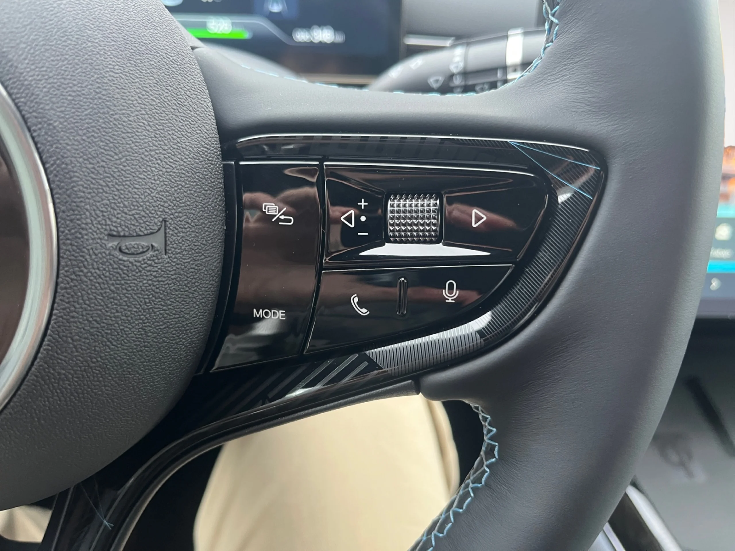 BYD SEAL DESIGN RWD - Foto 13