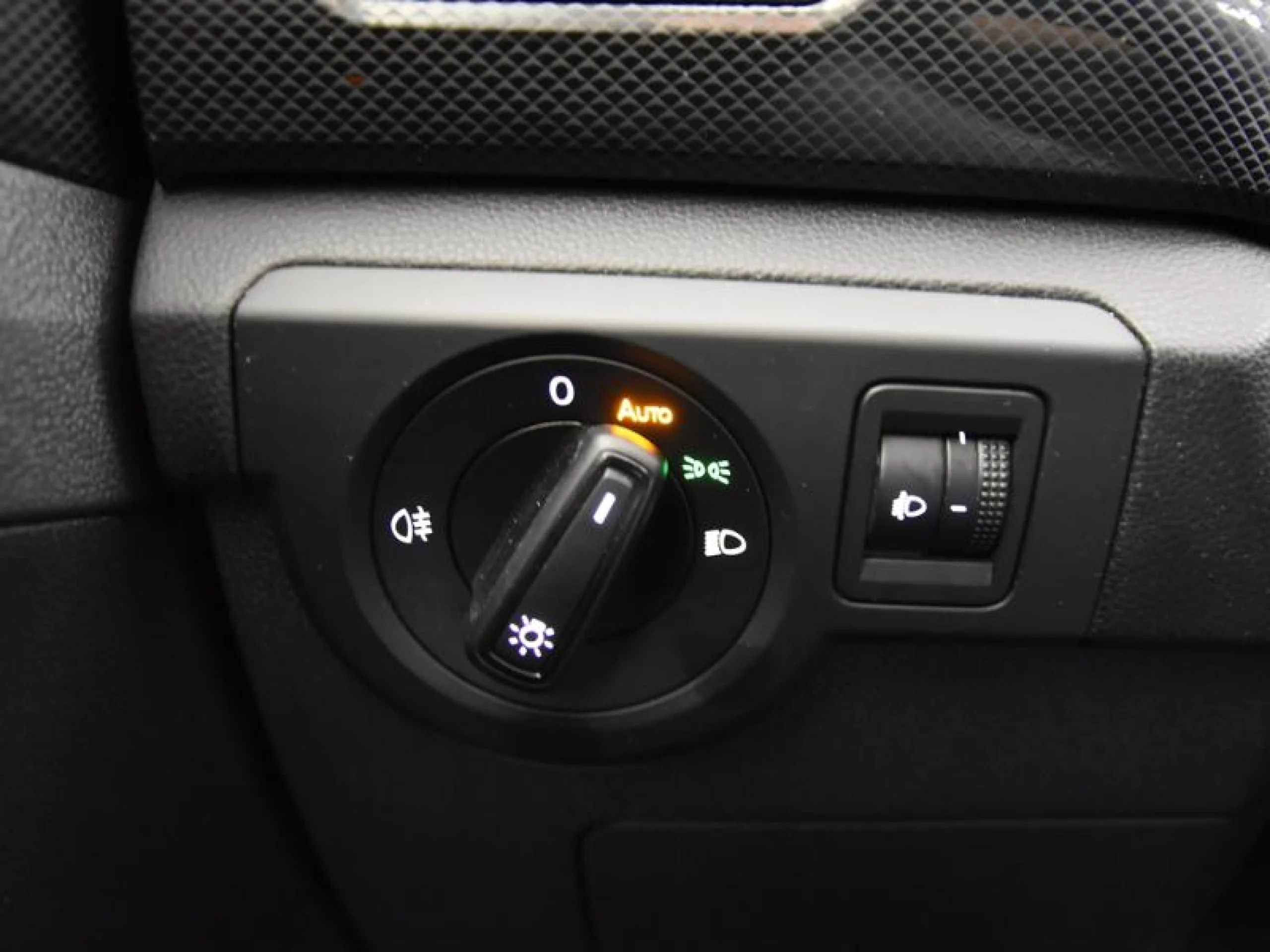 VOLKSWAGEN T CROSS ADVANCE 1.0 TSI 81KW (110CV) - Foto 16