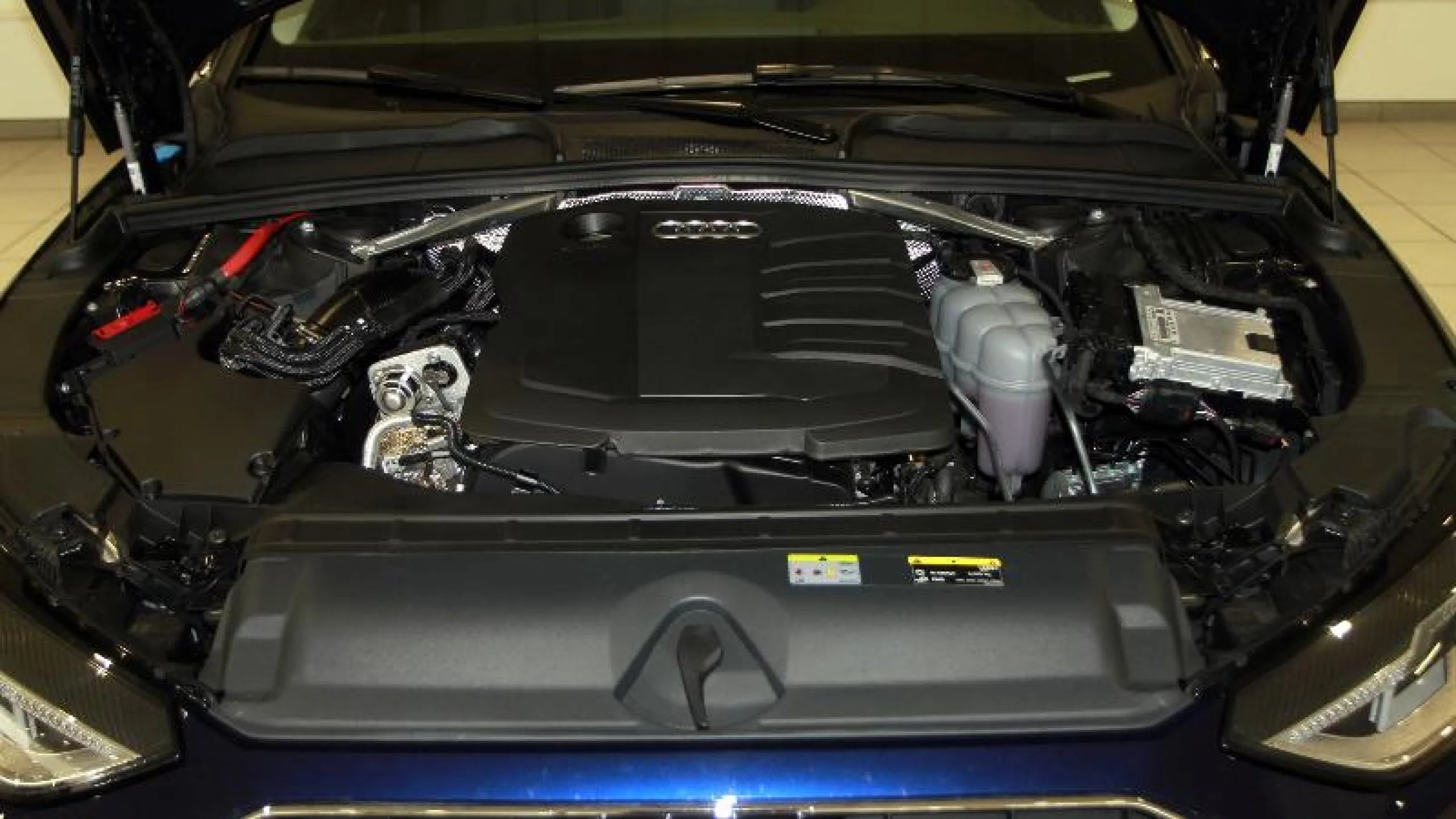 AUDI A4 AVANT ADVANCED 30 TDI 100KW S TRONIC - Foto 2