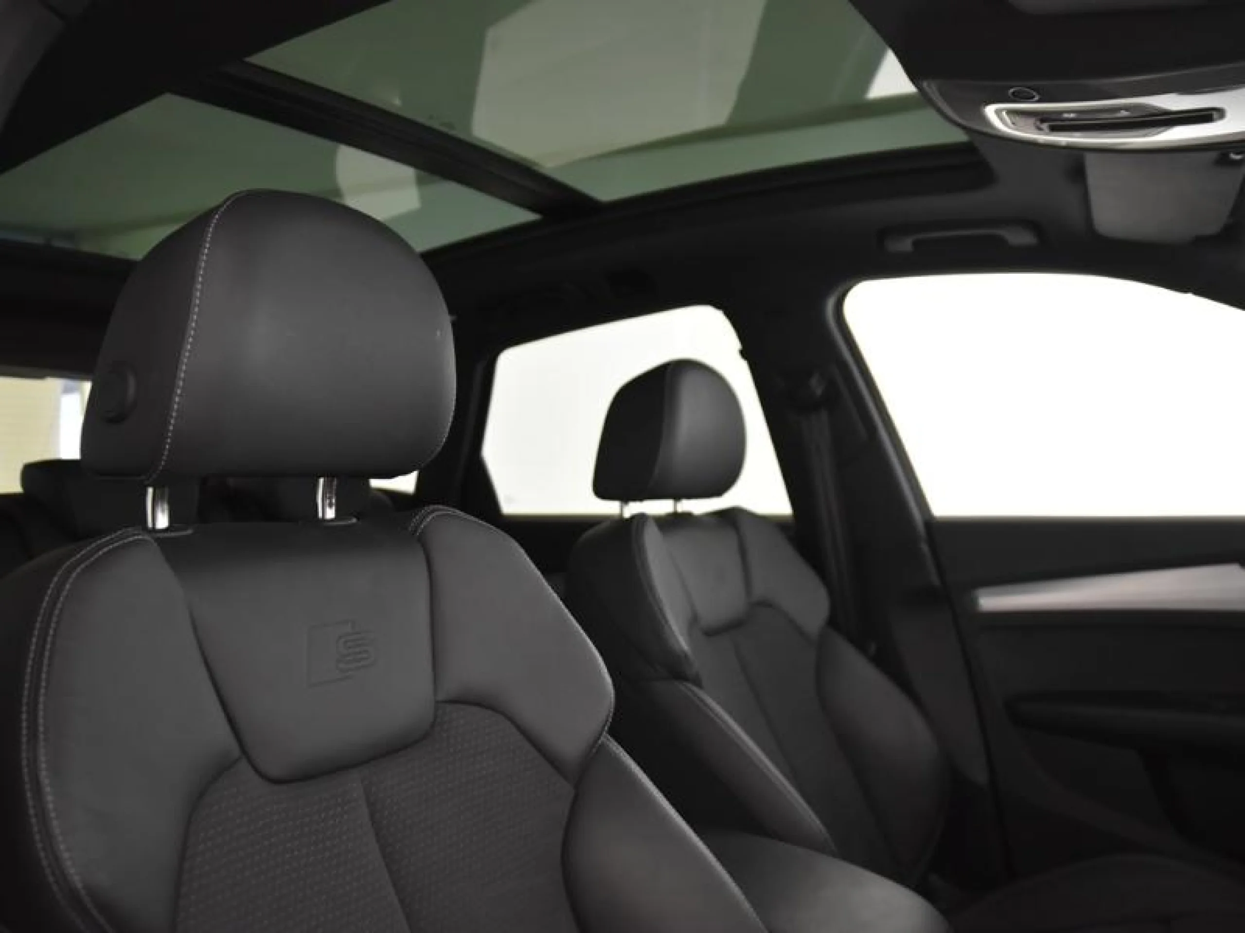 AUDI Q5 BLACK LINE 40 TDI 150KW QUATTRO ULTRA - Foto 9