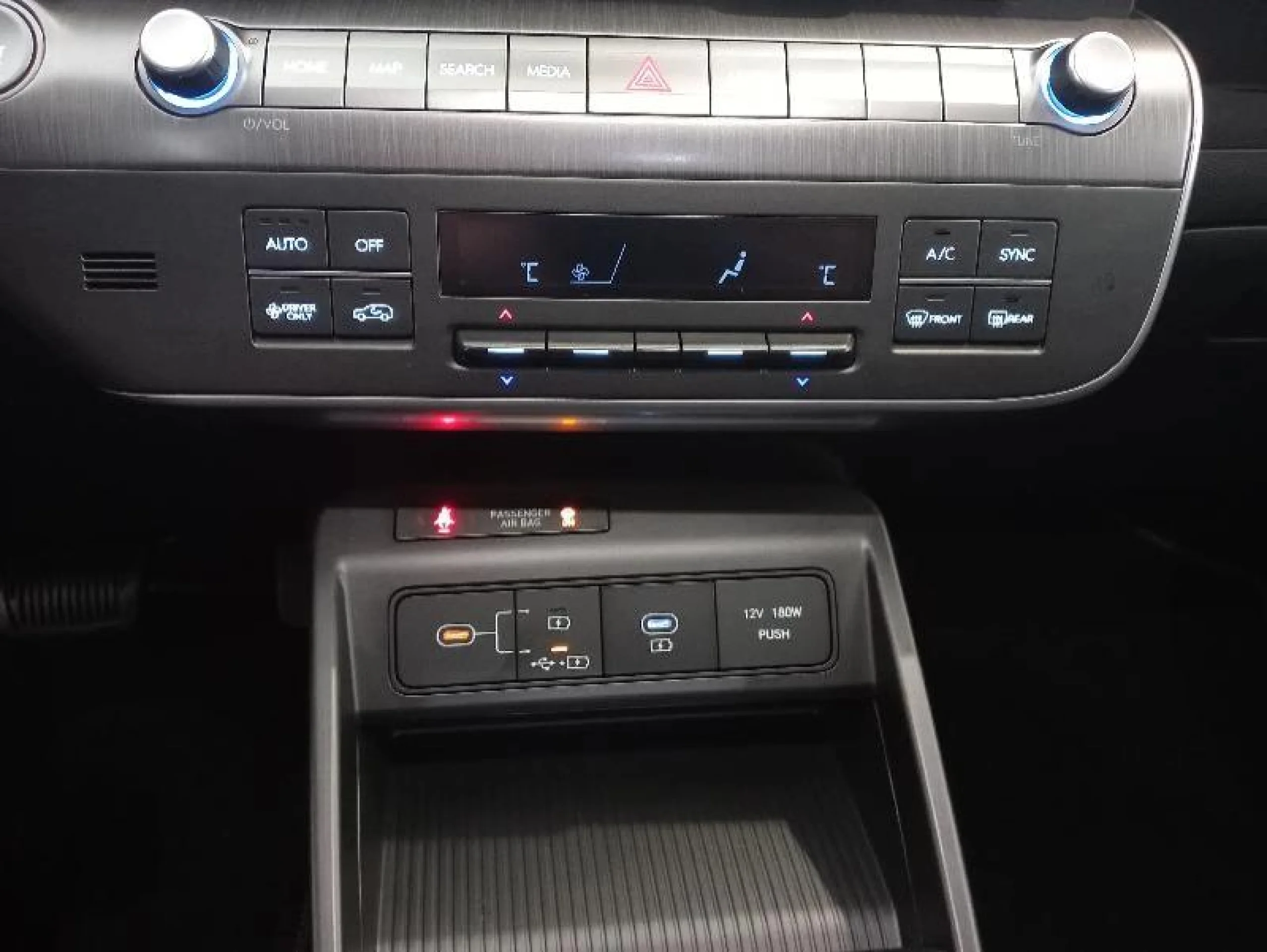 HYUNDAI KONA EV 150KW 65KWH TECNO 2C - Foto 5